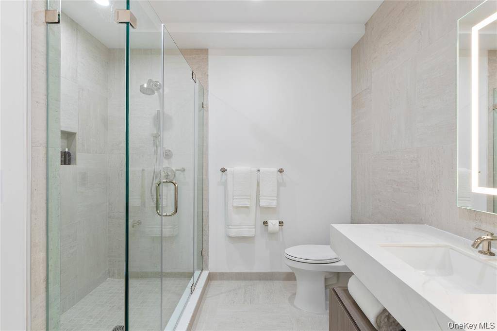 100 Boardwalk #711 A, Long Beach, NY 11561