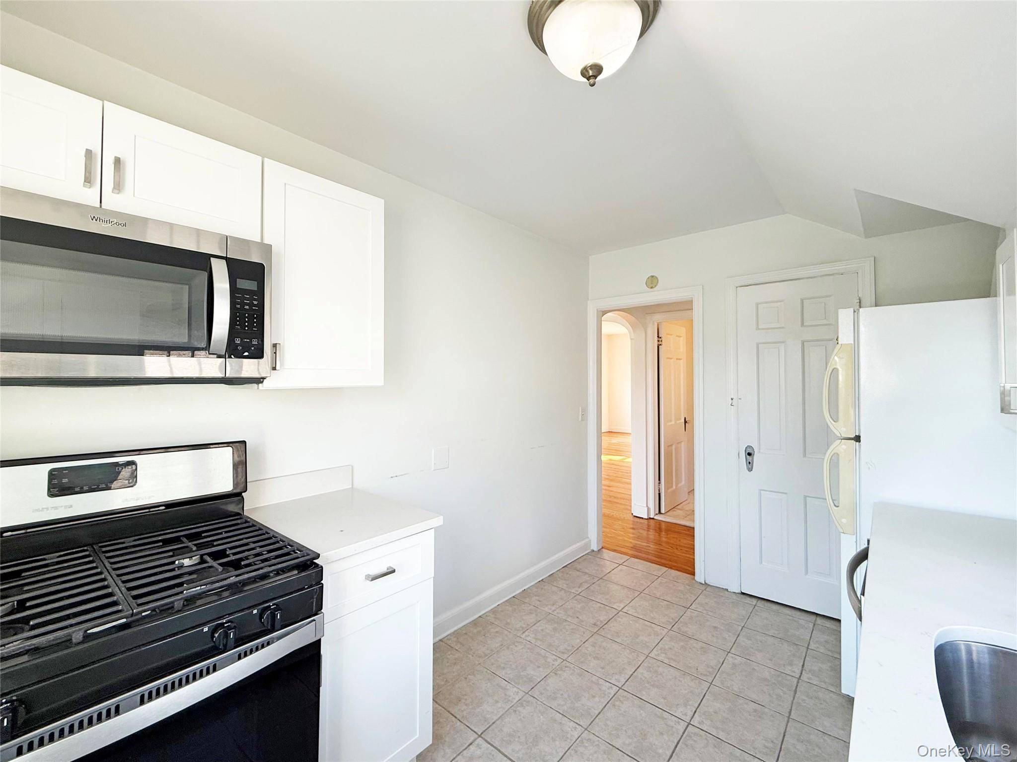 495 Montauk HWY, East Quogue, NY 11942