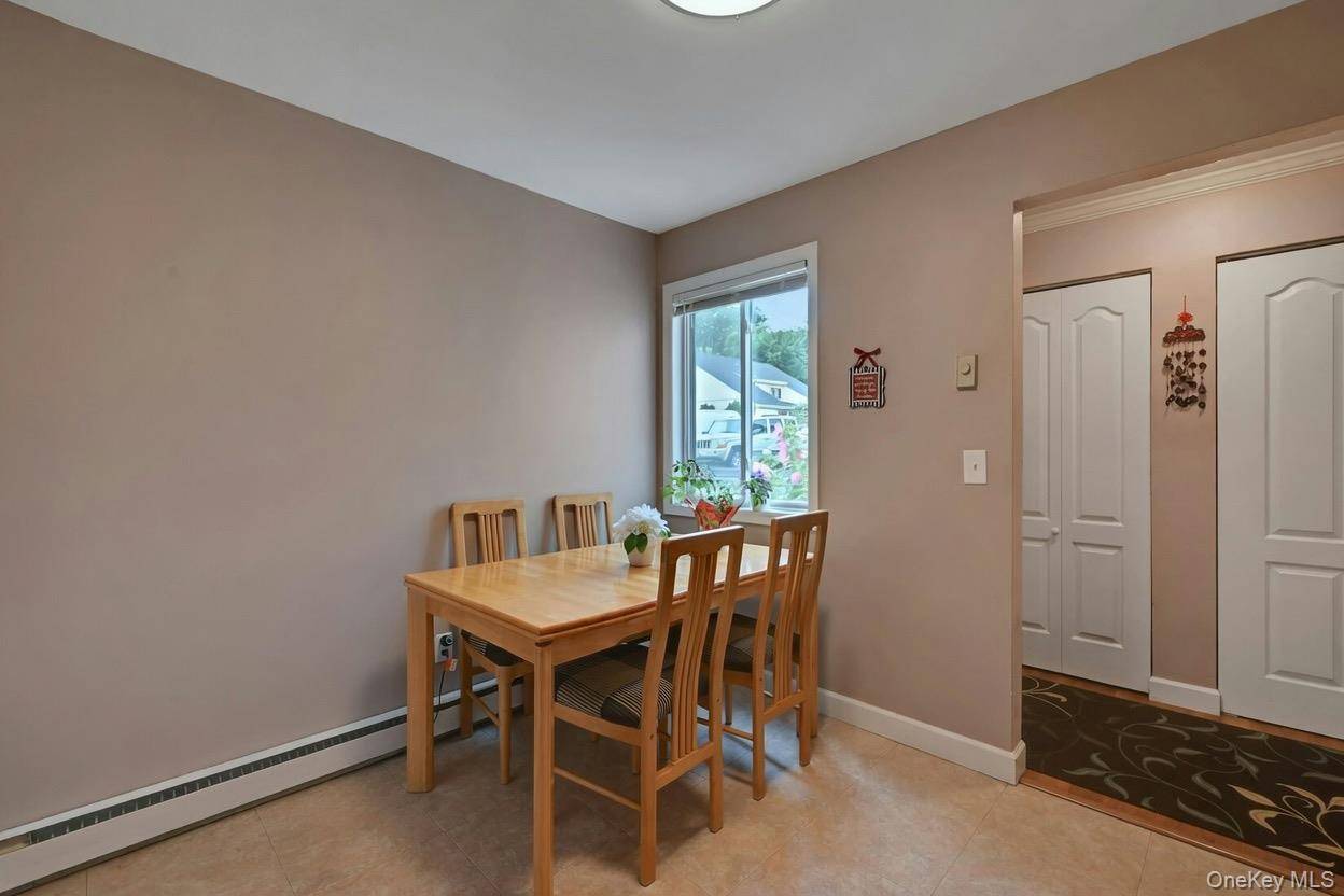 26 Kenneth Stuart #A, Mohegan Lake, NY 10547