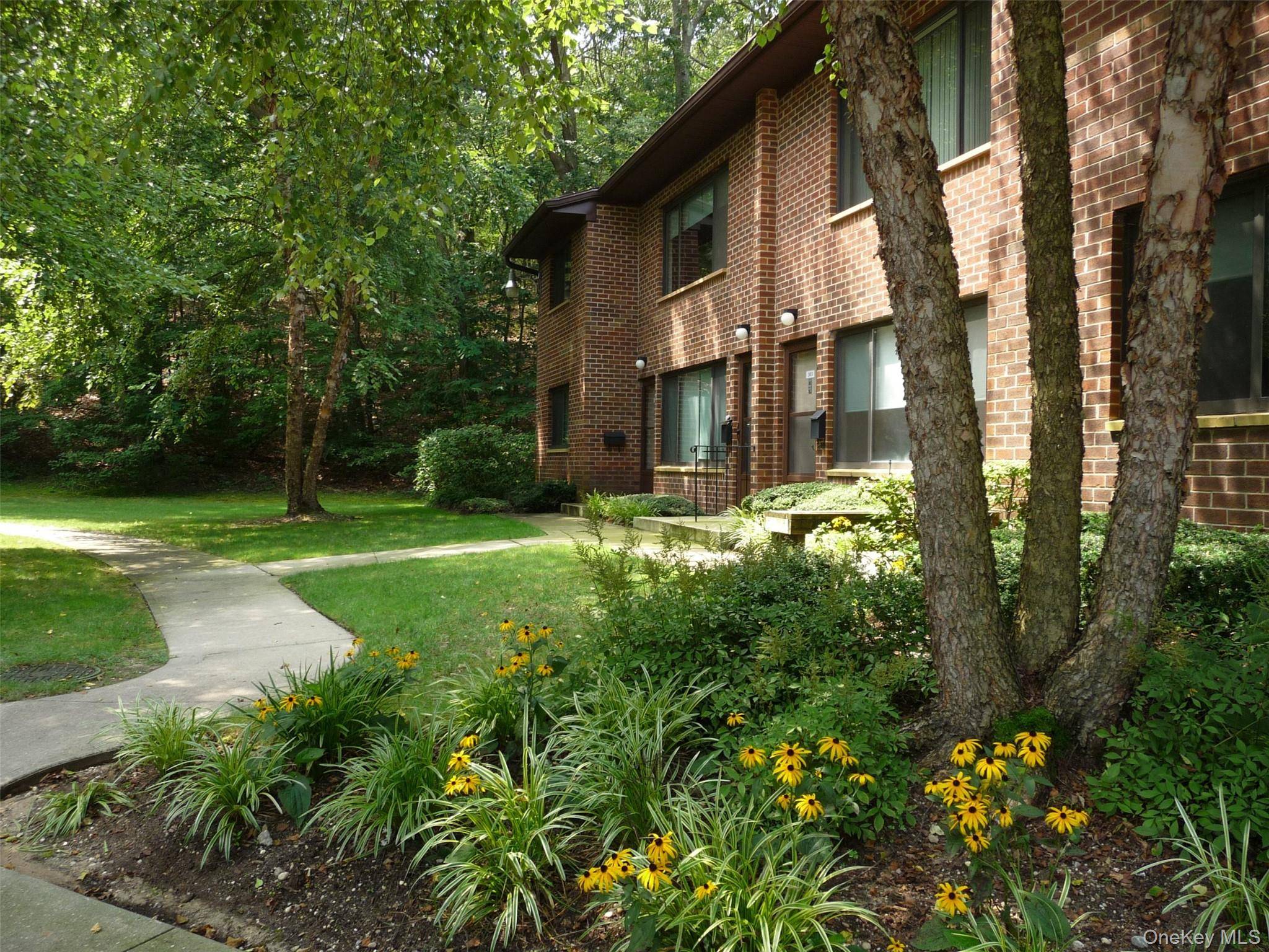 44 Route 25 A #409, Smithtown, NY 11787