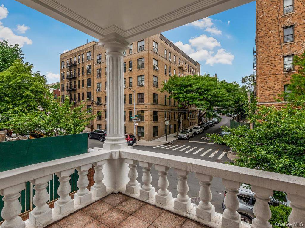 1858 Phelan PL, Bronx, NY 10453