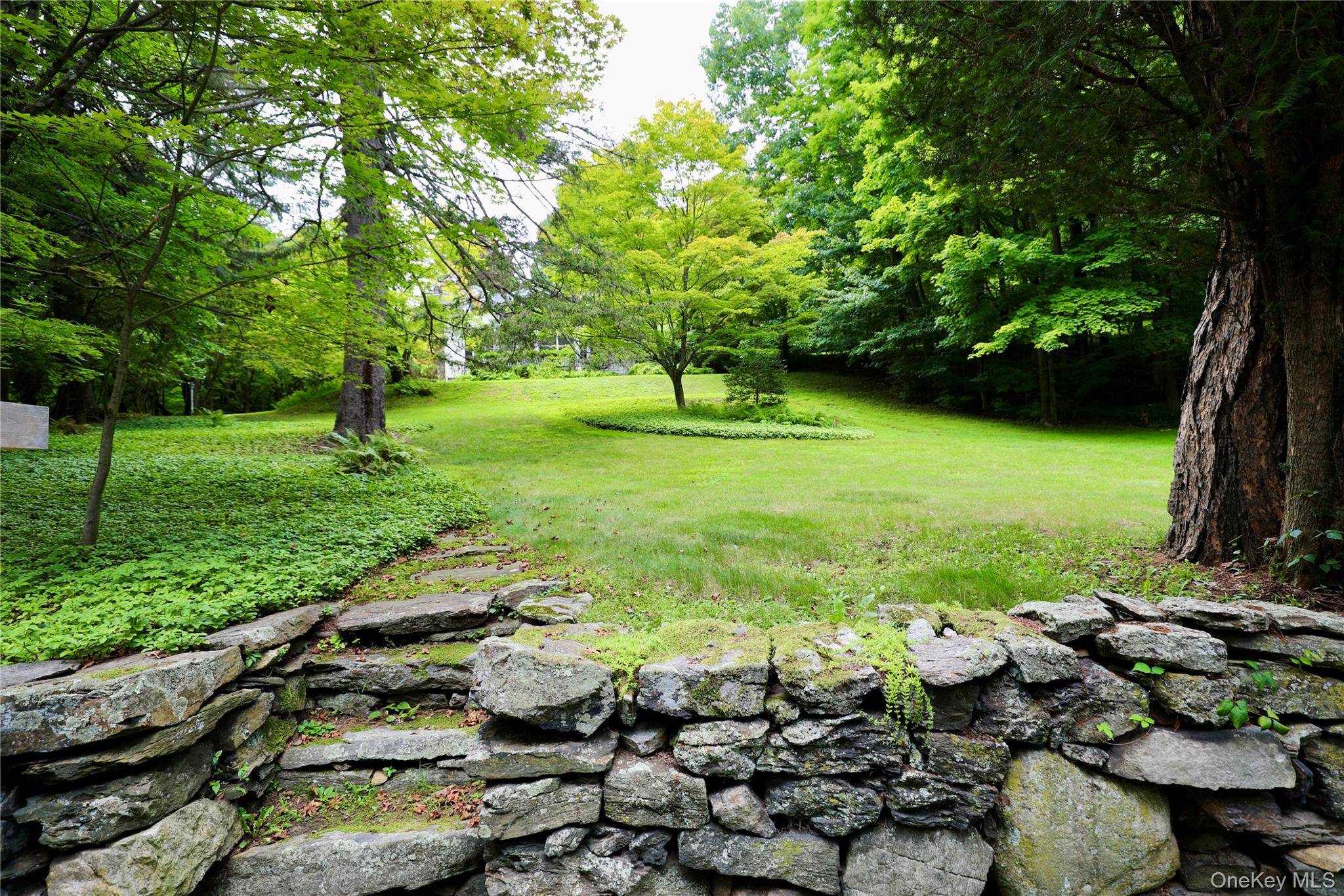 97 Morningside DR, Ossining, NY 10562