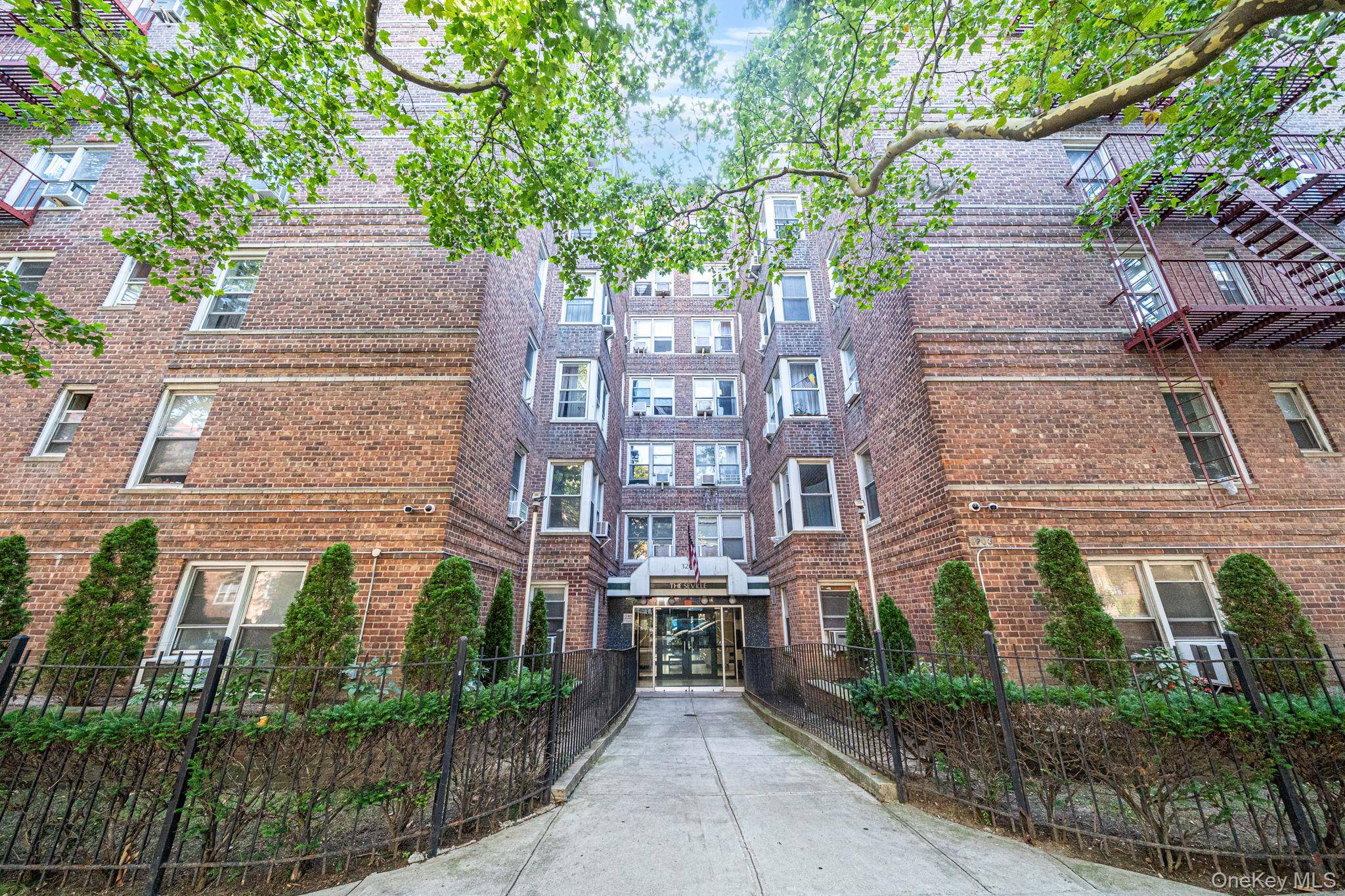 3203 Nostrand AVE #1G, Brooklyn, NY 11229