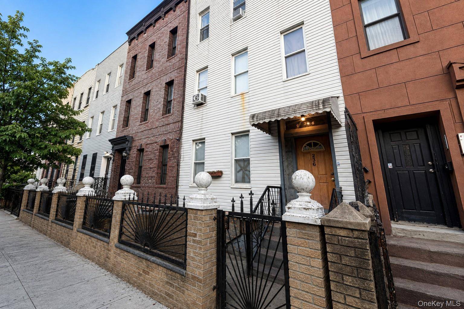 236 Schaefer ST, Brooklyn, NY 11207