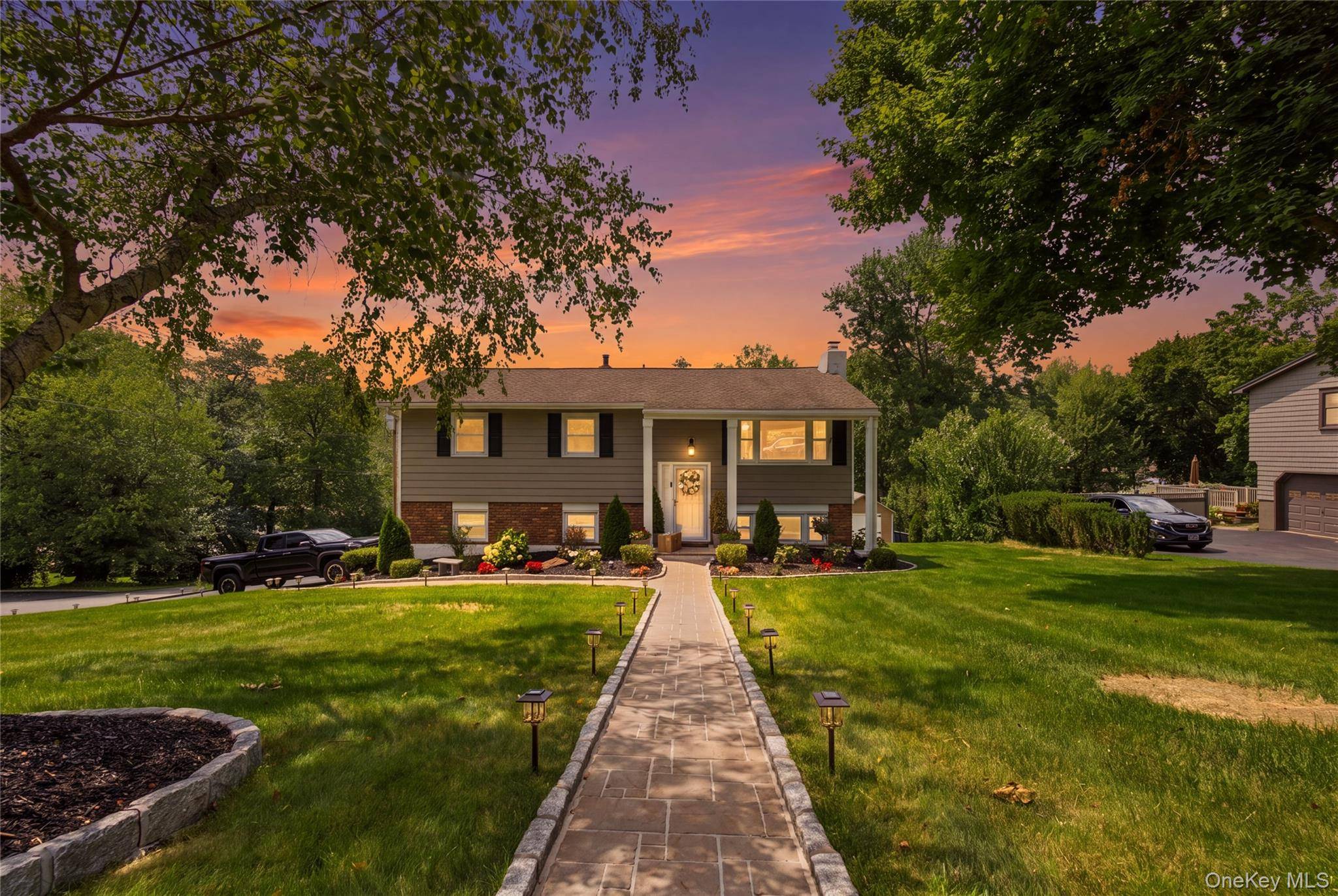 19 McMillan AVE, Mahopac, NY 10541
