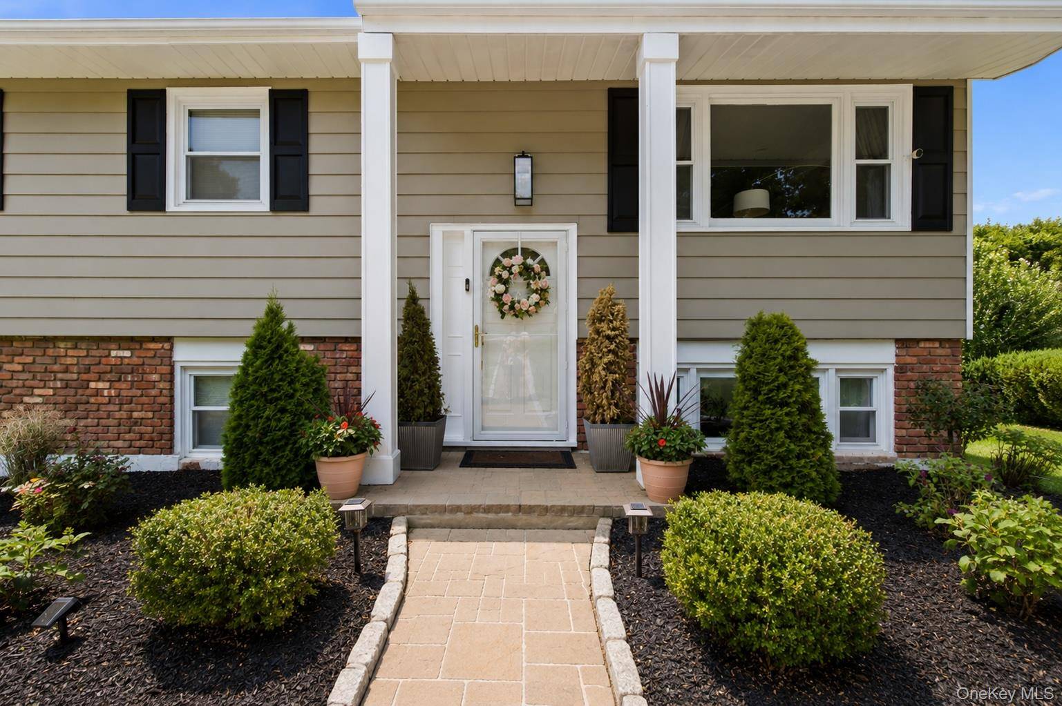 19 McMillan AVE, Mahopac, NY 10541