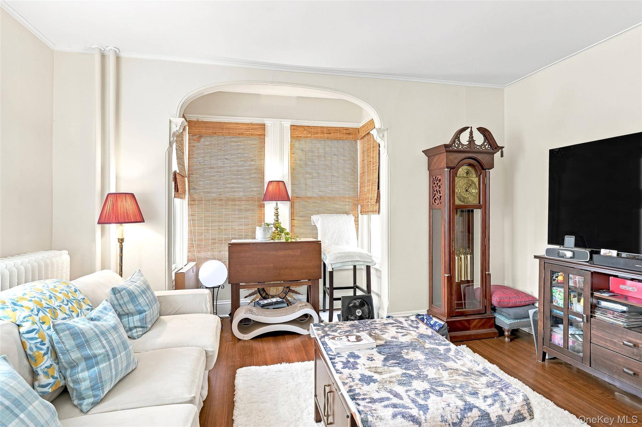 1095 Boston Post RD, Rye, NY 10580