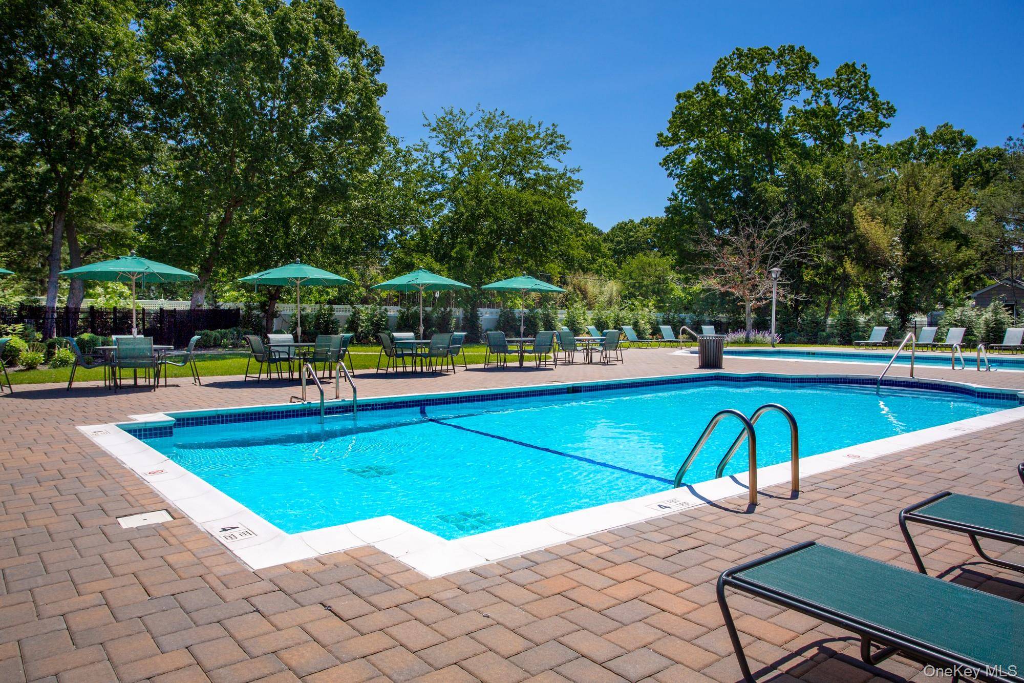 5000 Townhouse DR #4303, Coram, NY 11727