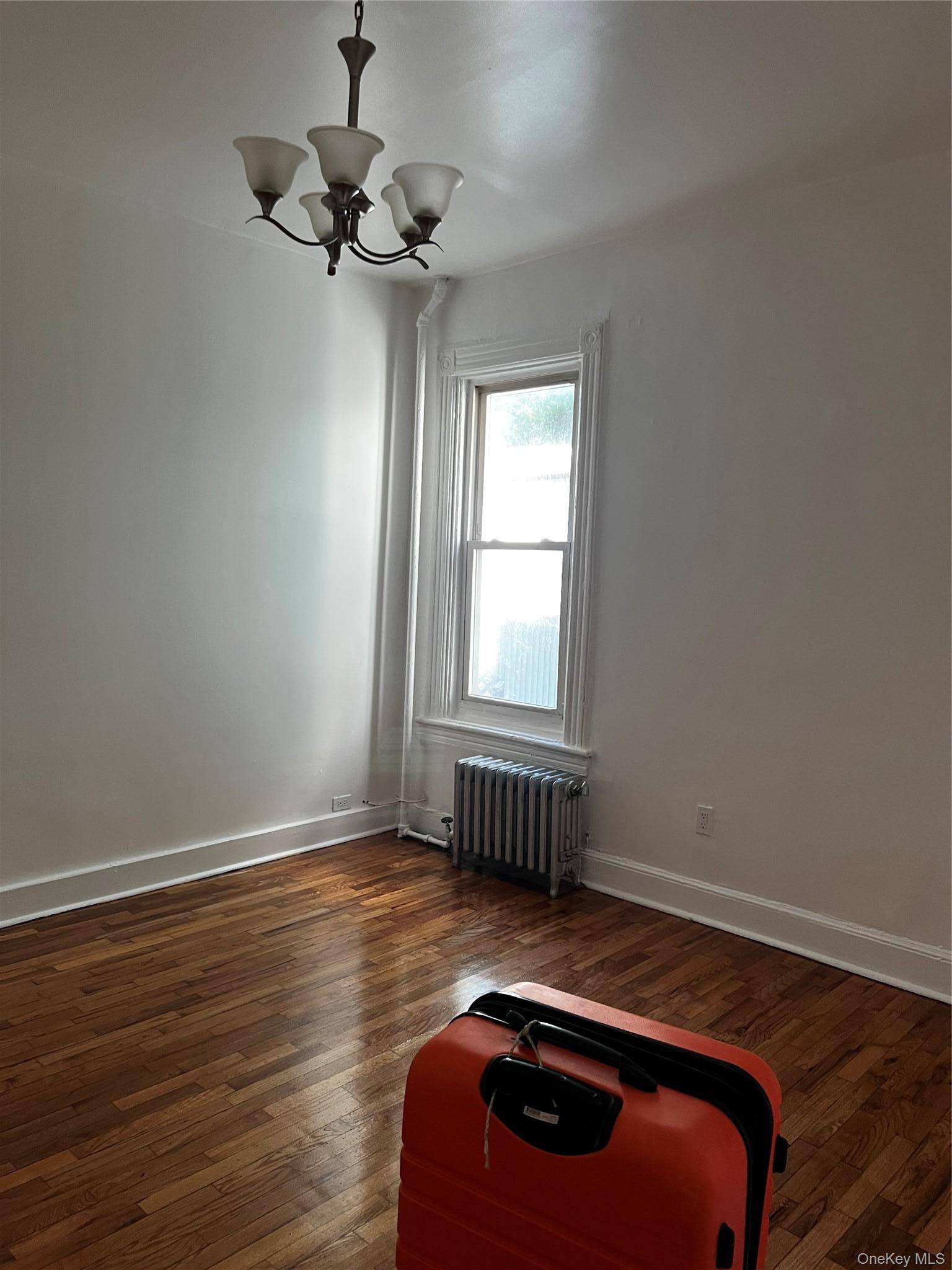 847 E 220th ST, Bronx, NY 10467