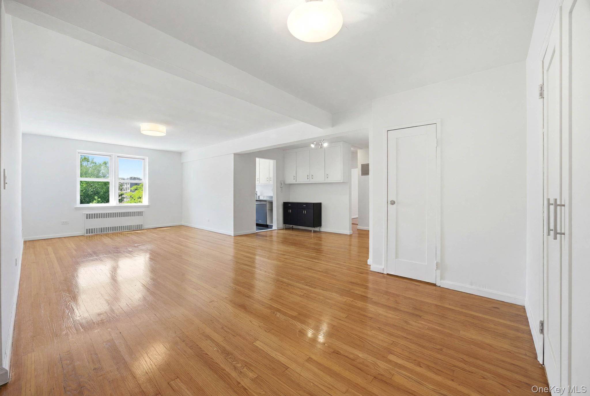 800 Grand Concourse #2DN, Bronx, NY 10451
