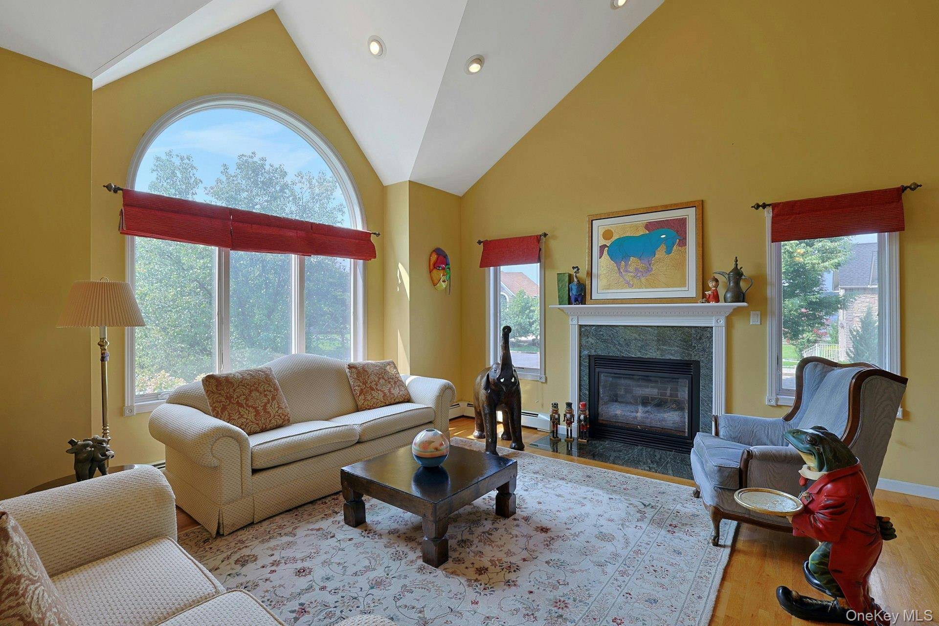 14 Stern PL, Congers, NY 10920
