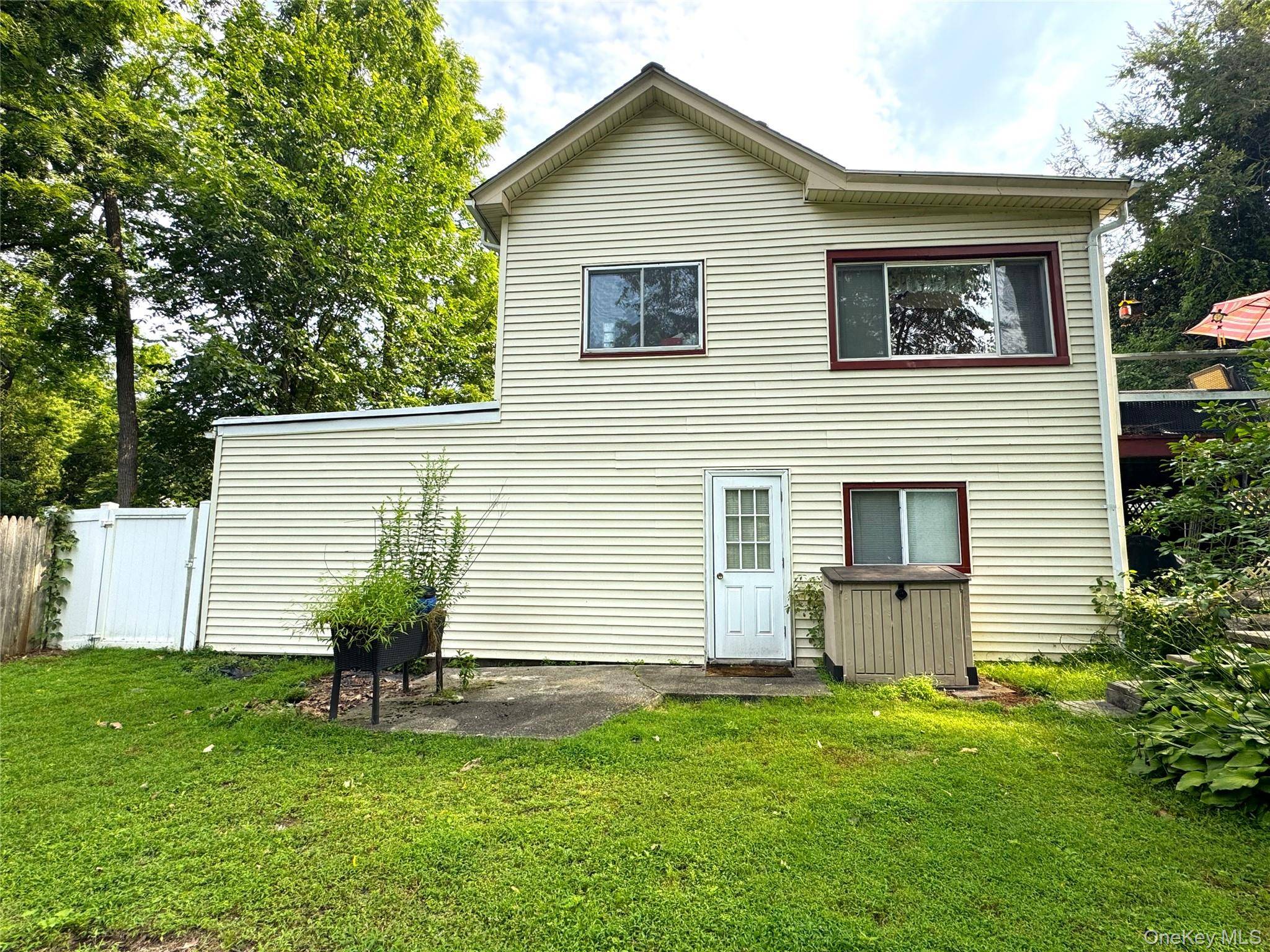 17 Bridge LN #B, Yorktown Heights, NY 10598
