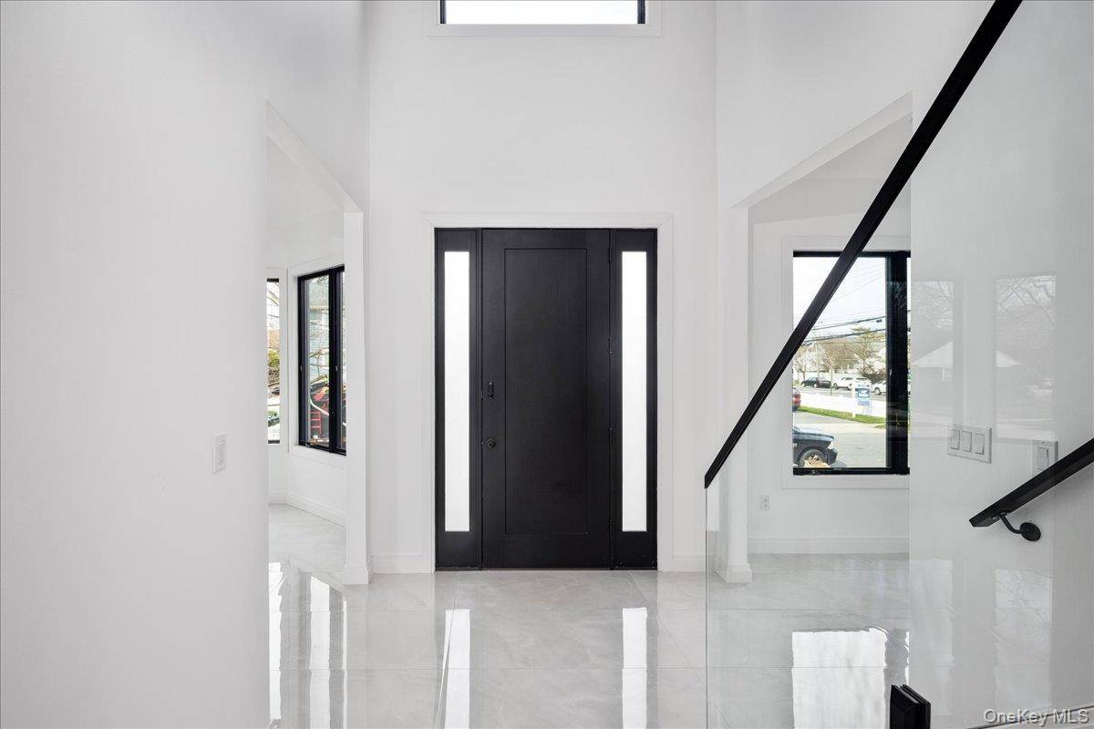 544 Arlington RD, Cedarhurst, NY 11516