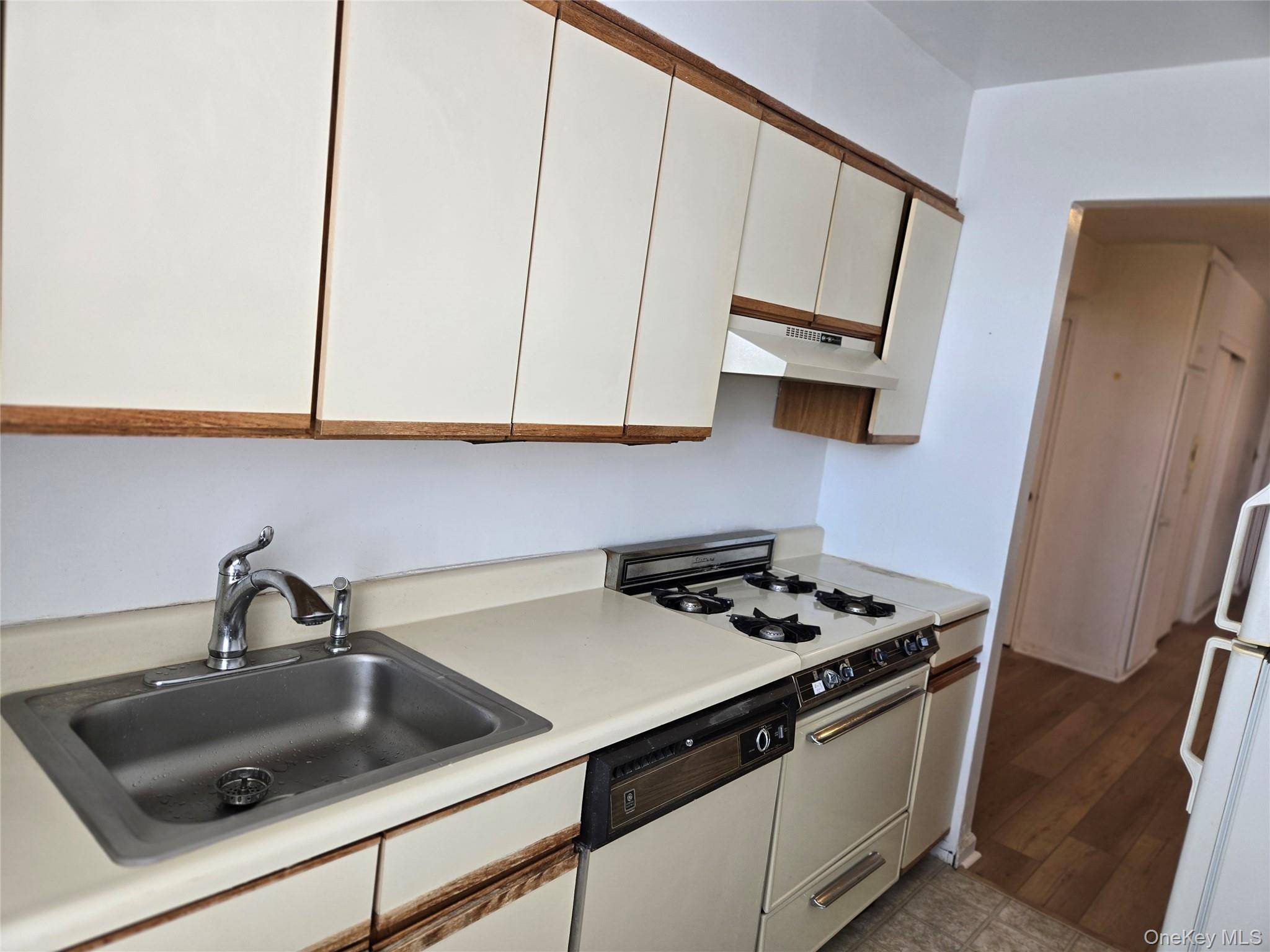 3903 Nostrand AVE #6C, Brooklyn, NY 11235