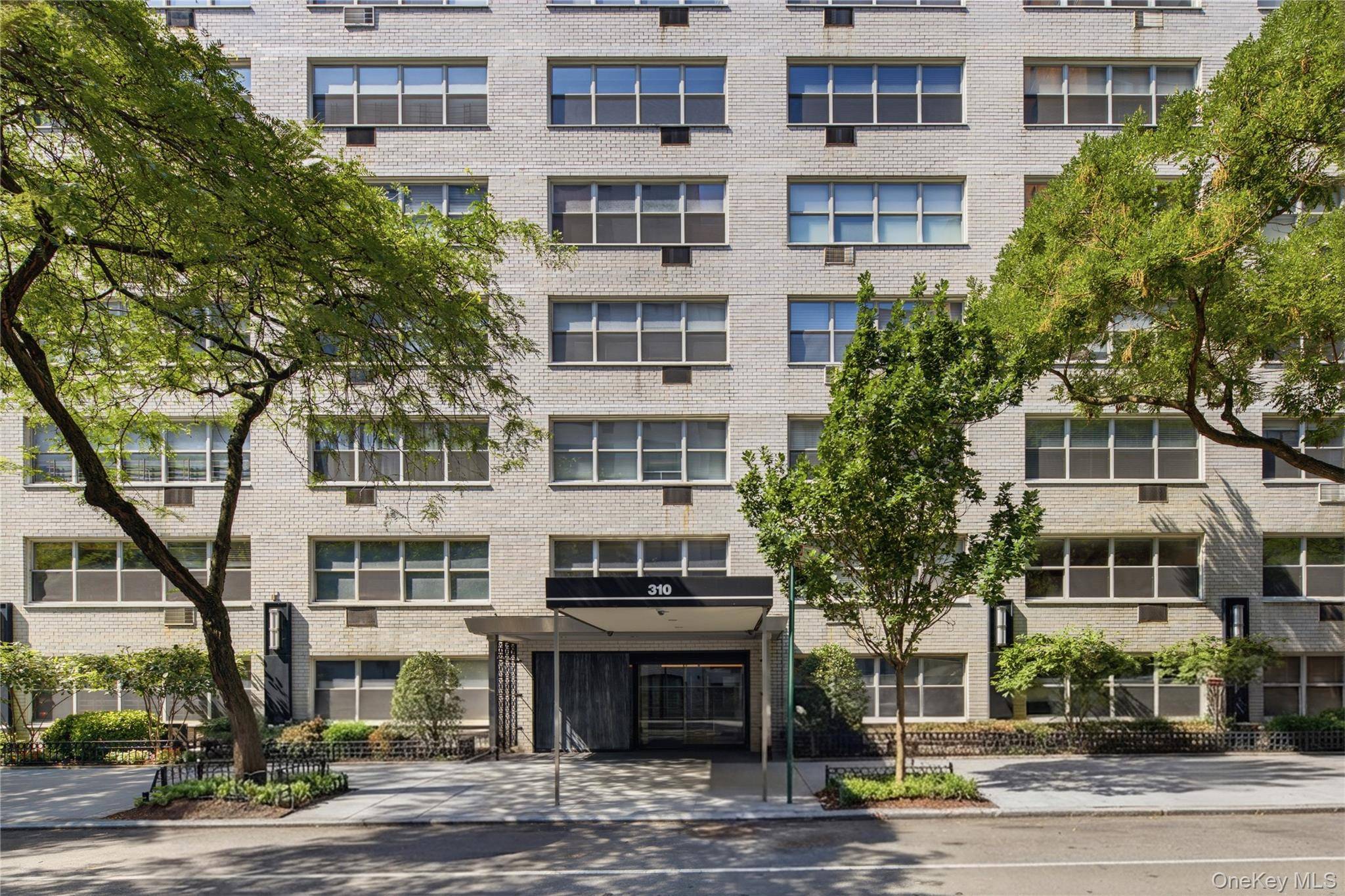 310 E 70th ST #5C, New York (manhattan), NY 10021