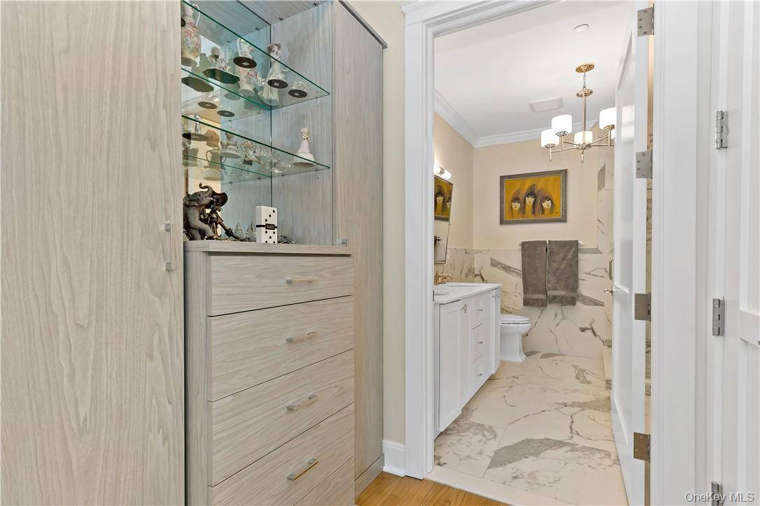 45 Hudson View WAY #300, Tarrytown, NY 10591
