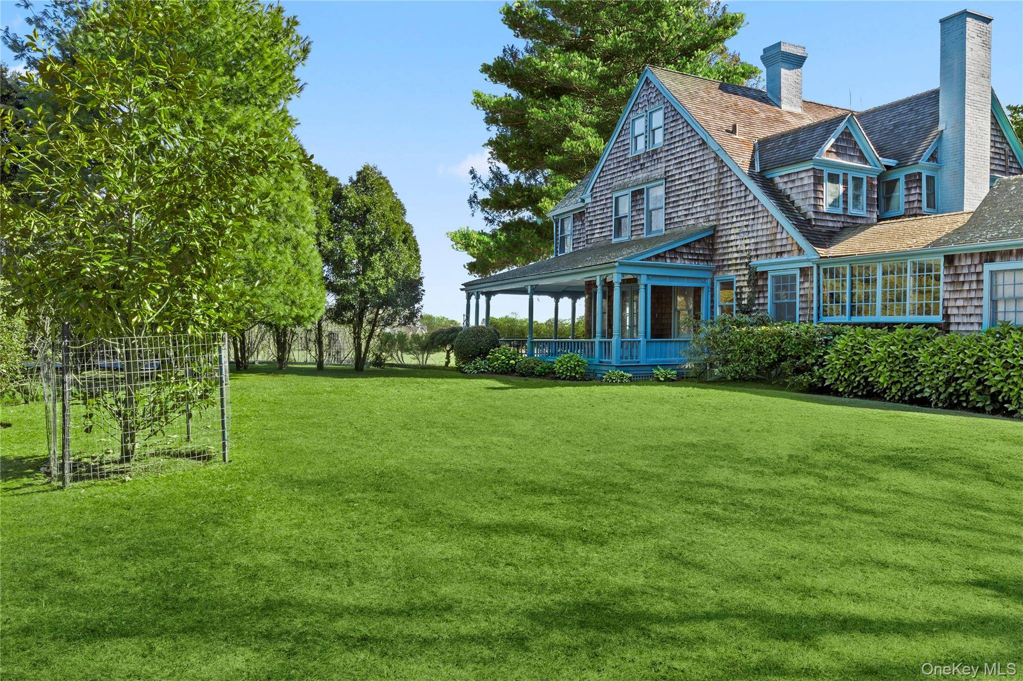 15 Little Cobb RD, Water Mill, NY 11976