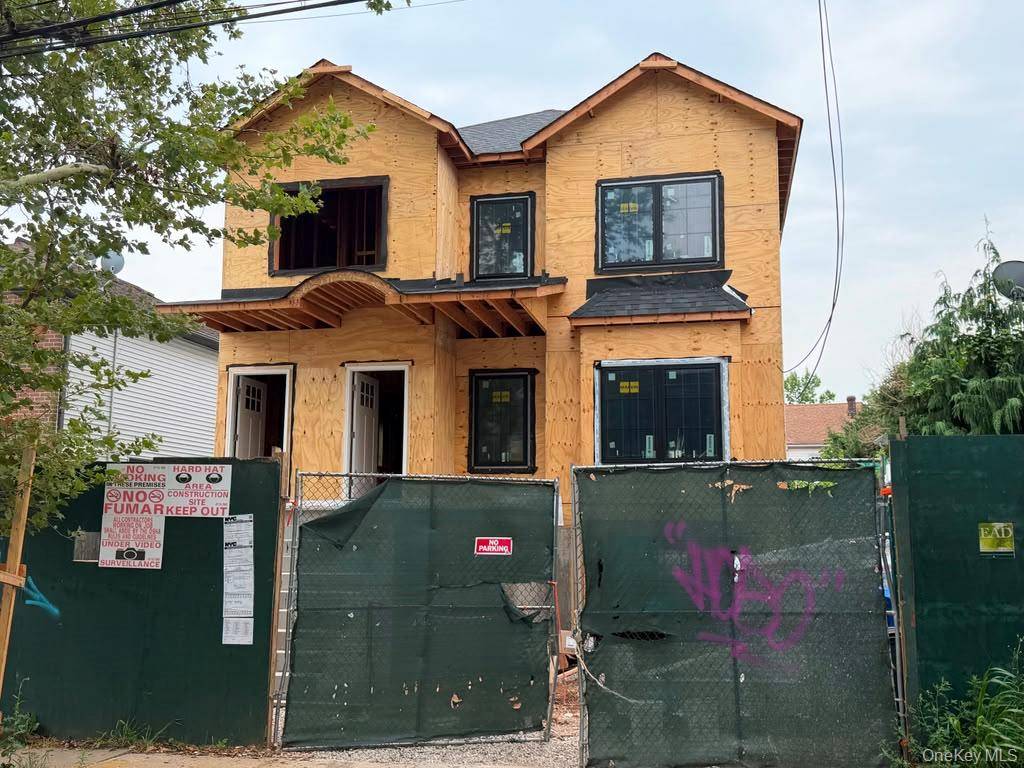 132 Hamden AVE, Staten Island, NY 10306