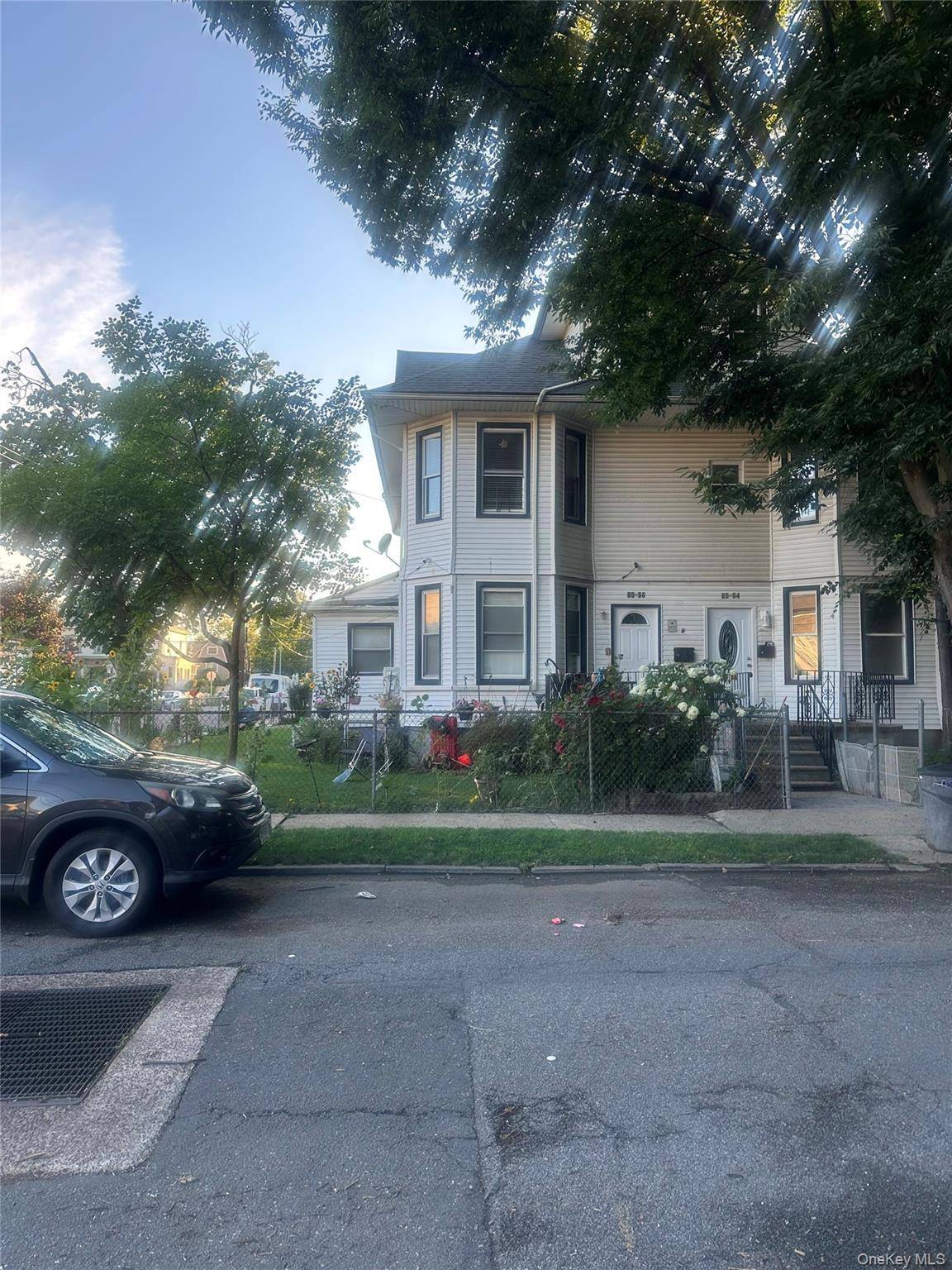 85-56 106th ST, Richmond Hill, NY 11418