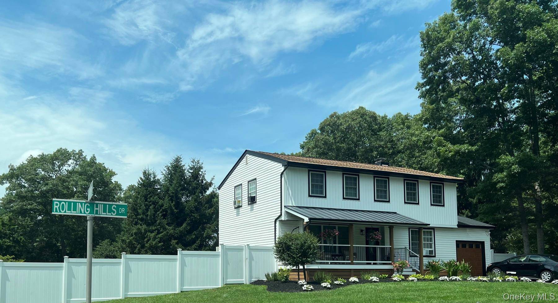 29 Rolling Hills DR, Ridge, NY 11961