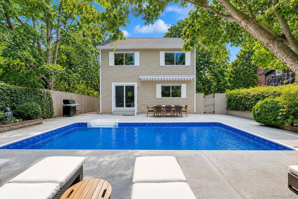 155 Little Fresh Pond RD, Southampton, NY 11968
