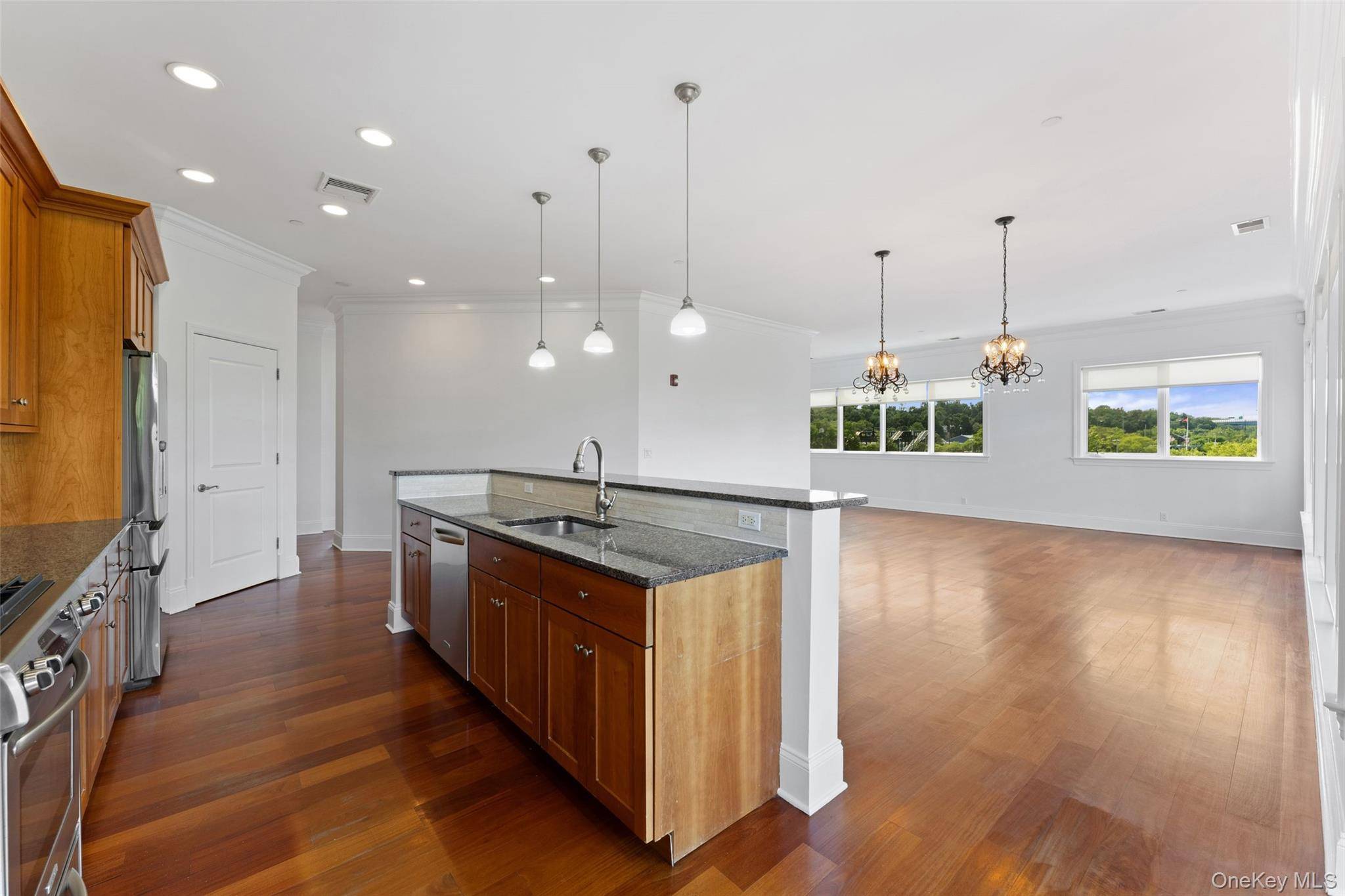 127 W Main ST #200, Tarrytown, NY 10591