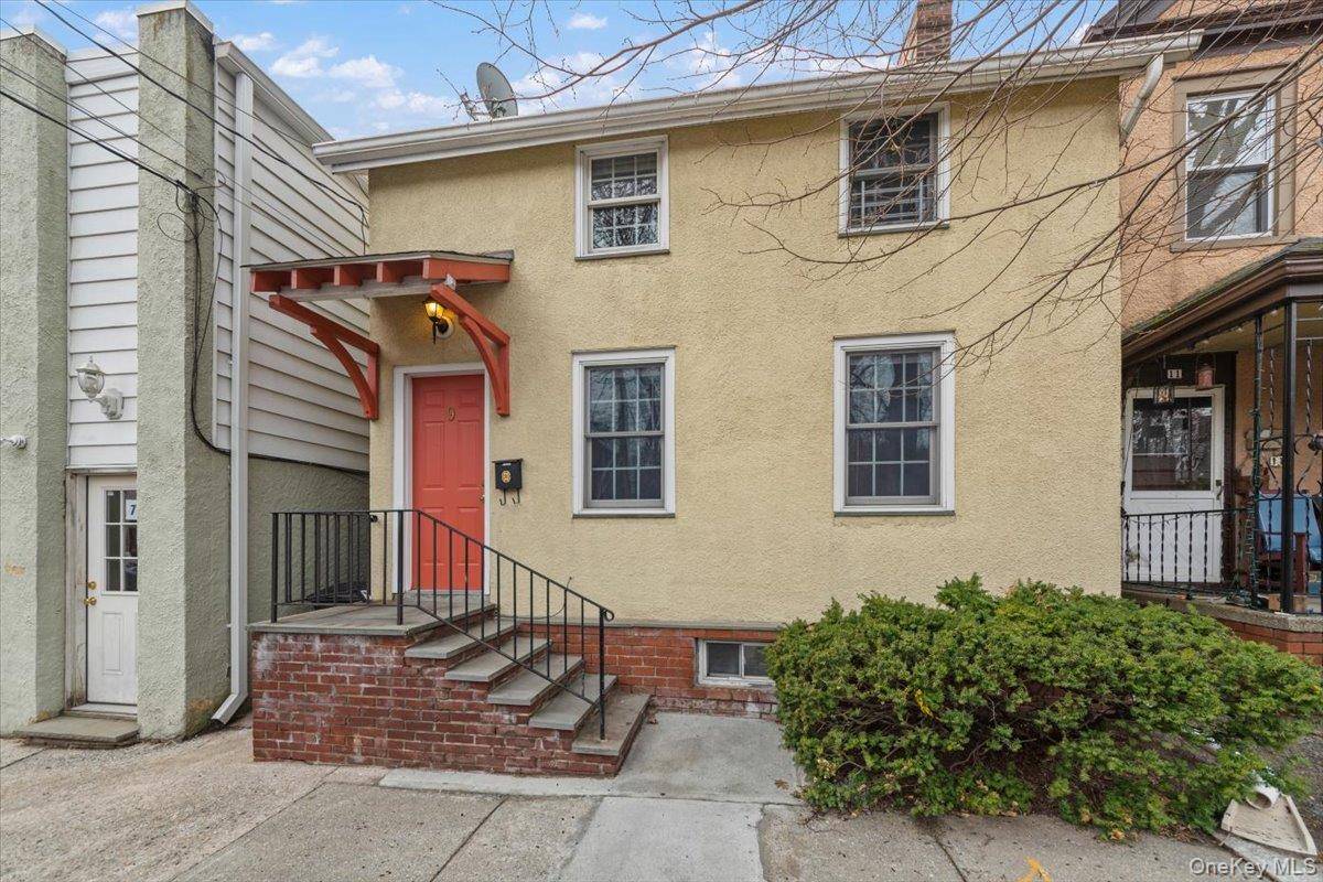 9 N Dearman ST, Irvington, NY 10533