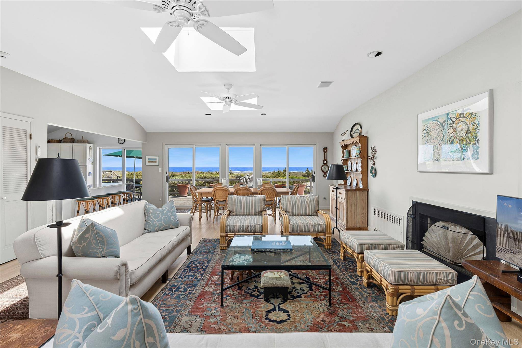 405 Dune RD, Westhampton Beach, NY 11978