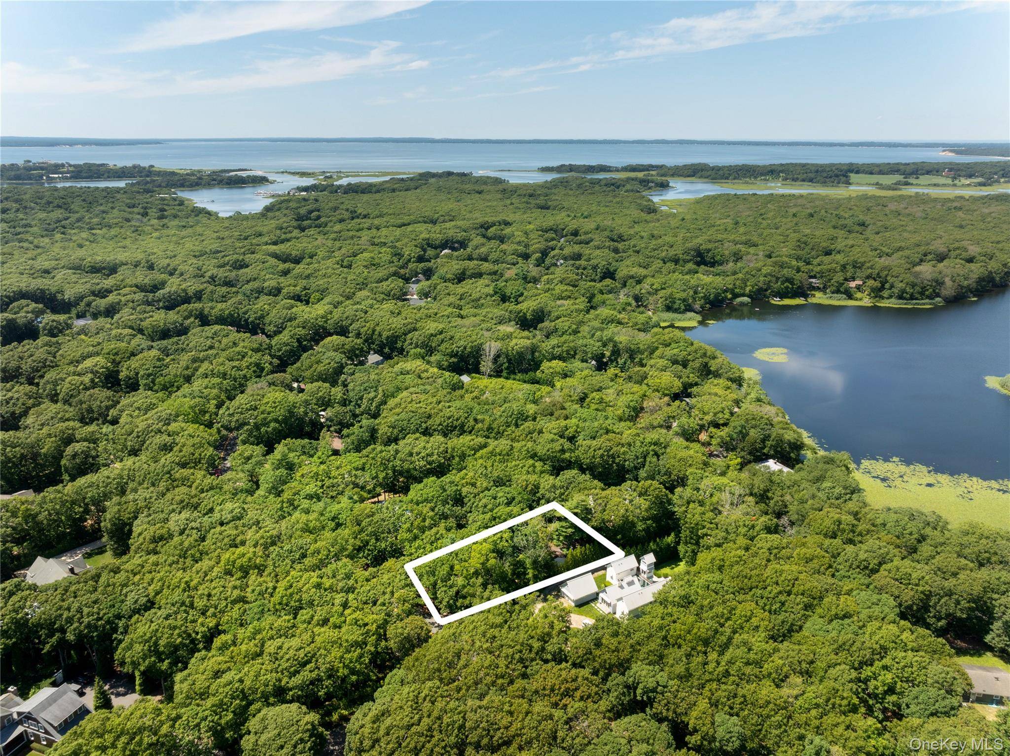 141 W Neck RD, Southampton, NY 11968