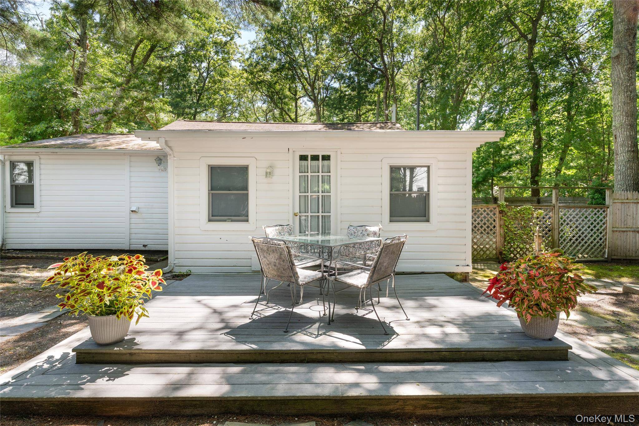141 W Neck RD, Southampton, NY 11968