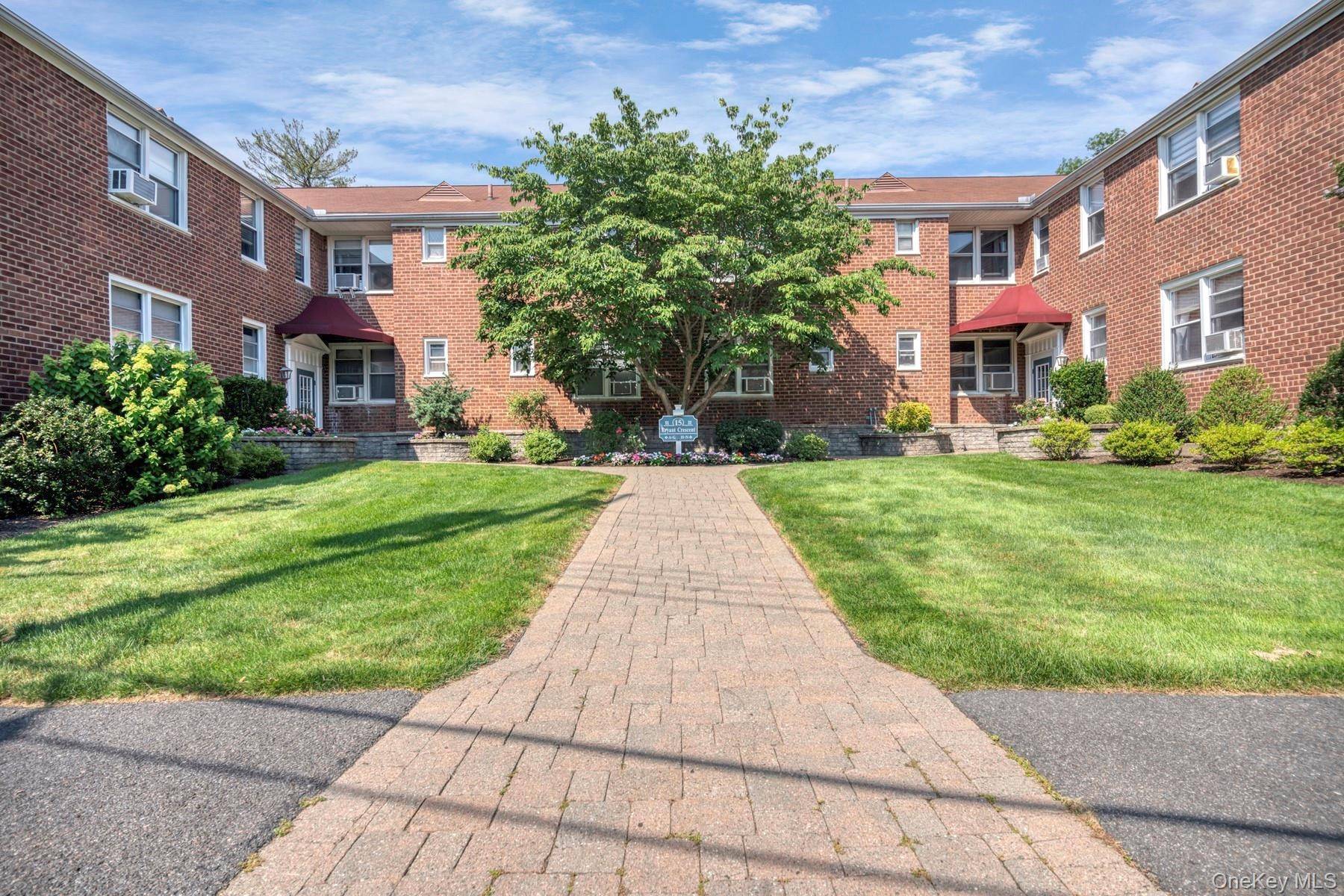 15 Bryant CRES #2F, White Plains, NY 10605
