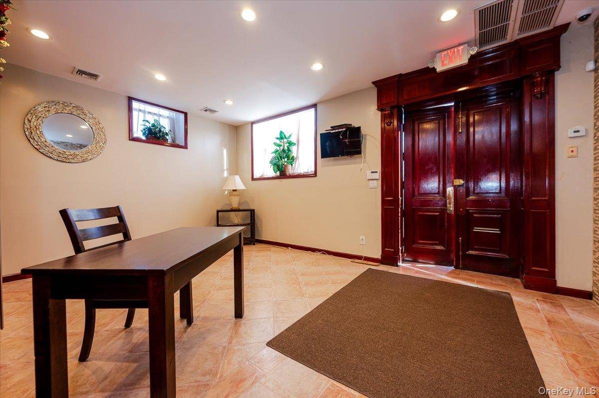 134 jefferson, Inwood, NY 11096