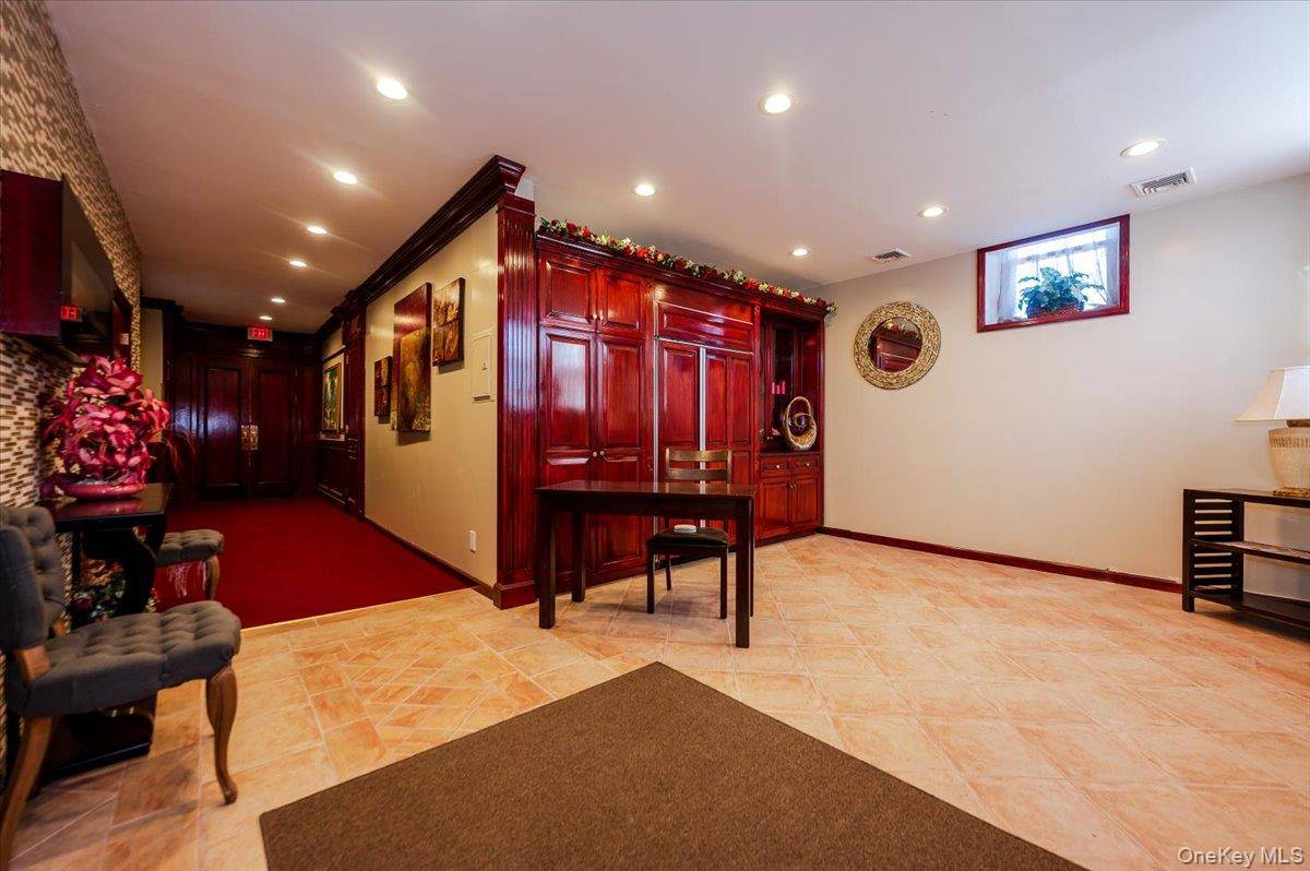 134 jefferson, Inwood, NY 11096