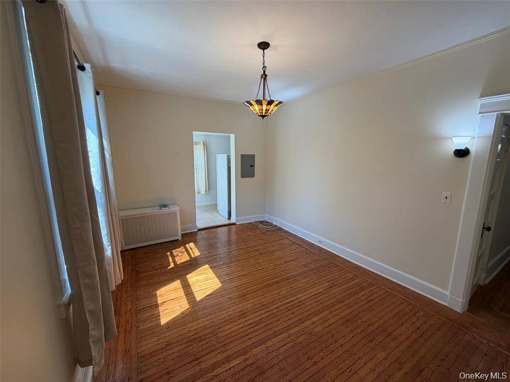 124 PELHAMDALE AVE #8A, Pelham, NY 10803