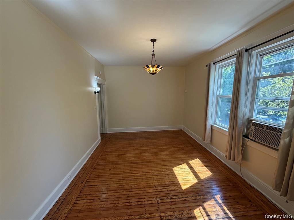 124 PELHAMDALE AVE #8A, Pelham, NY 10803