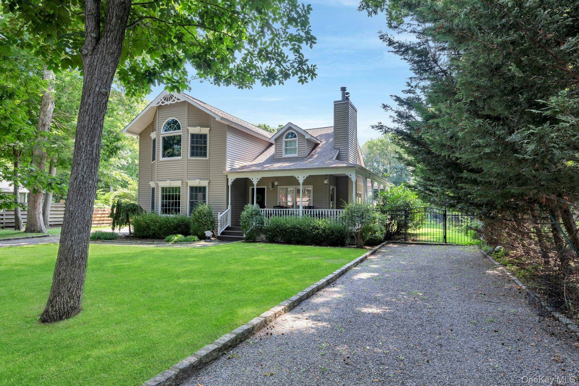 405 The Short LN, East Marion, NY 11939