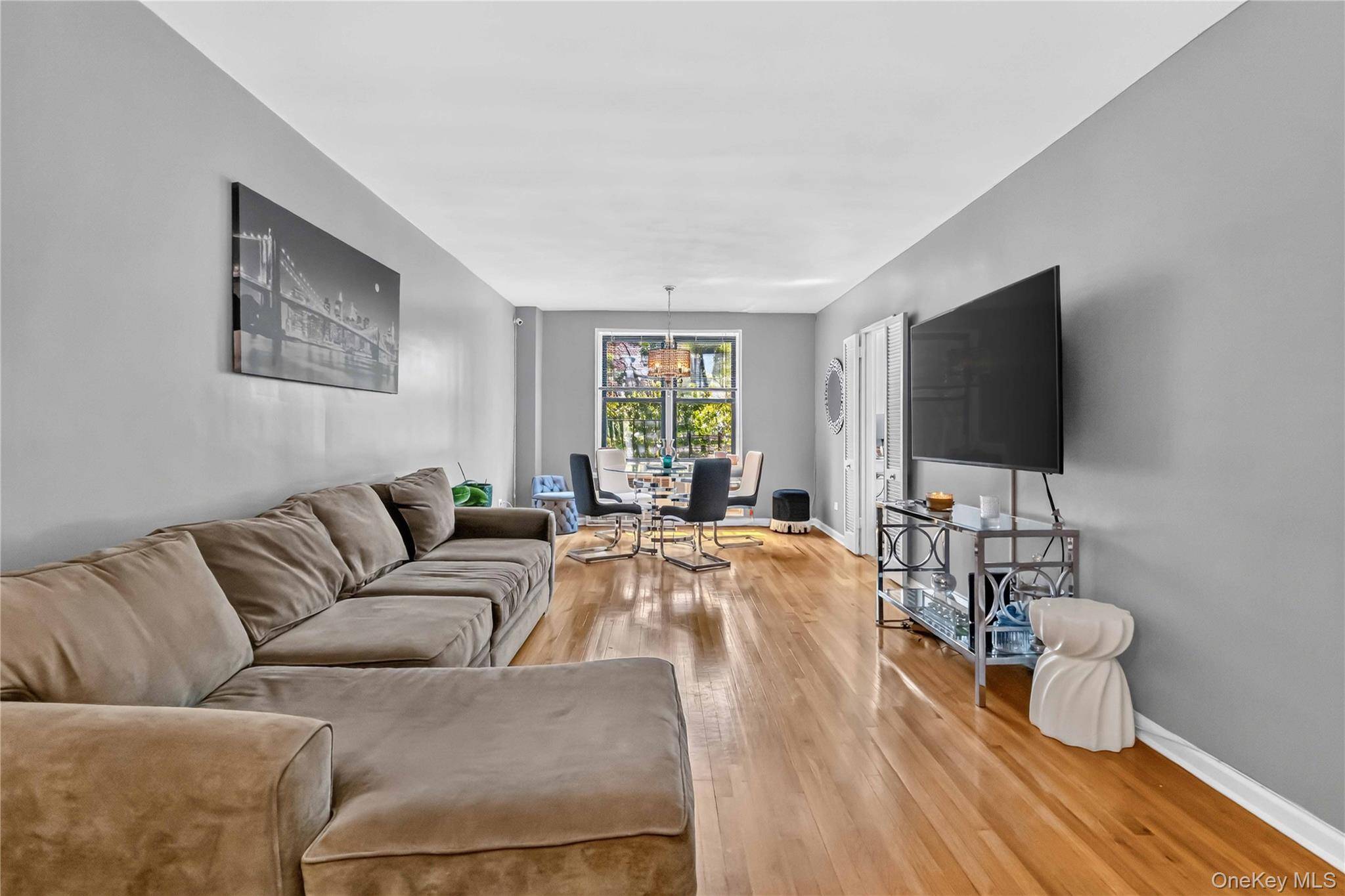 665 Thwaites PL #5H, Bronx, NY 10467