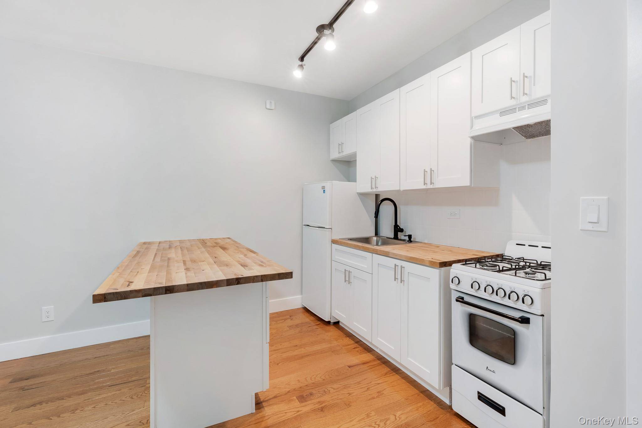 7002 Ridge BLVD #B14, Brooklyn, NY 11209