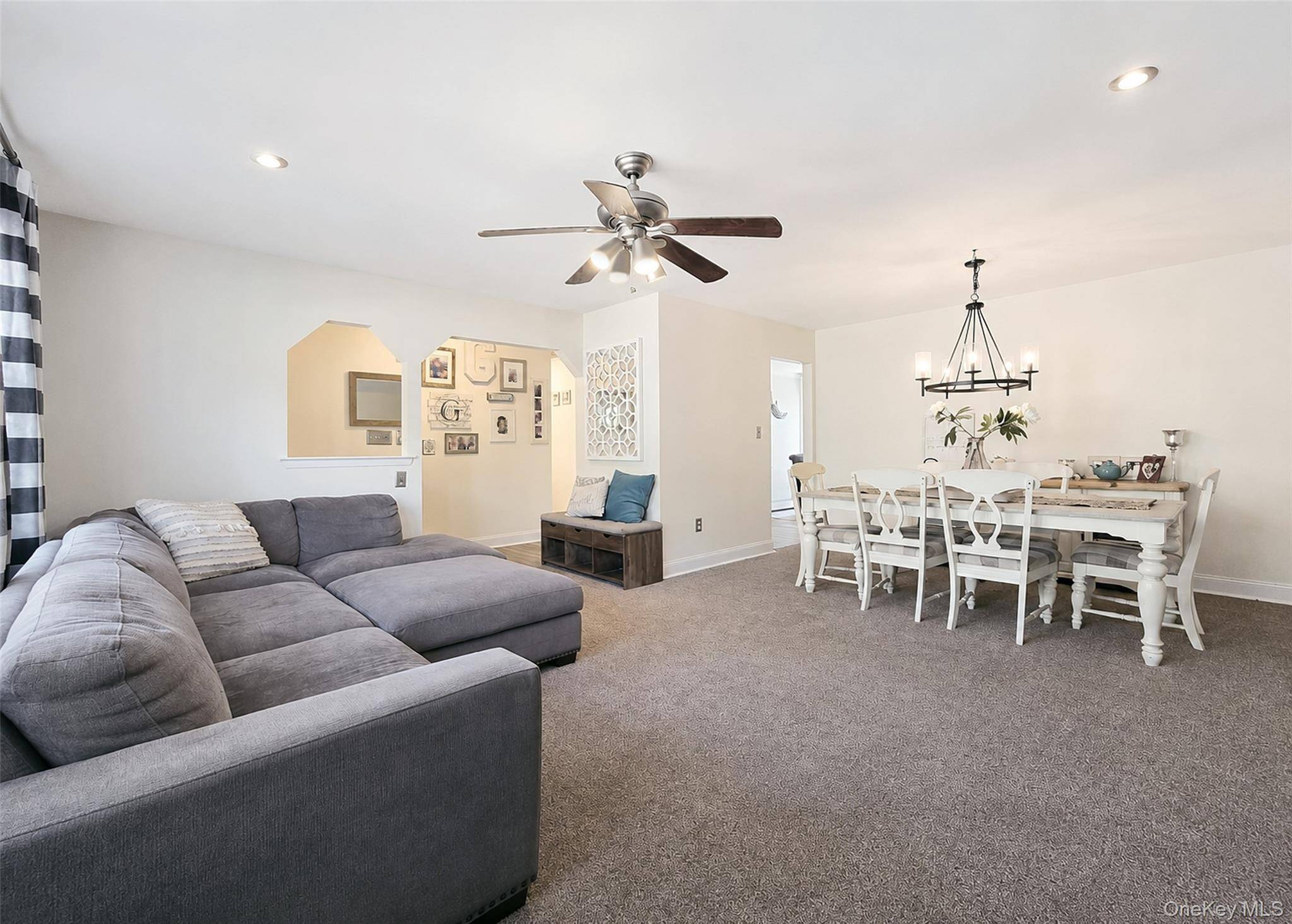 4476 Express DR, Ronkonkoma, NY 11779