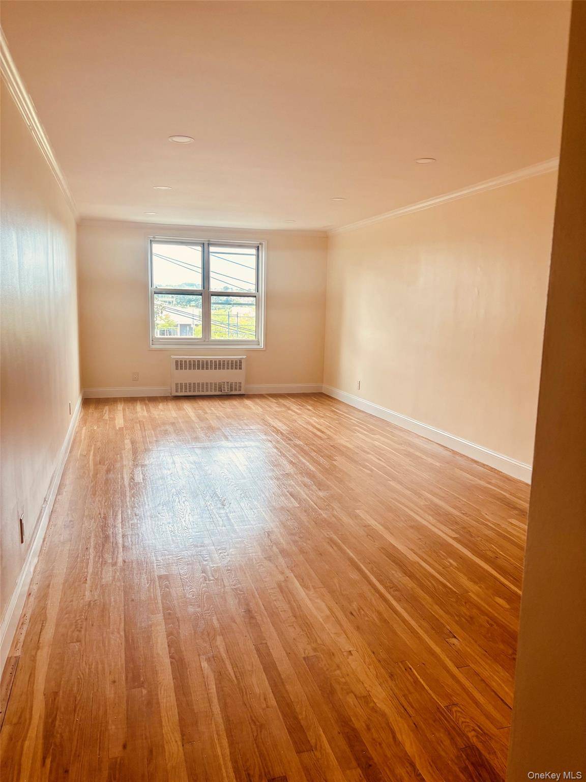 1304 Midland AVE #A43, Yonkers, NY 10704