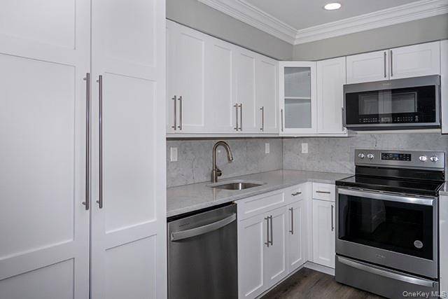 25 Tyler ST #7-G, Rocky Point, NY 11778