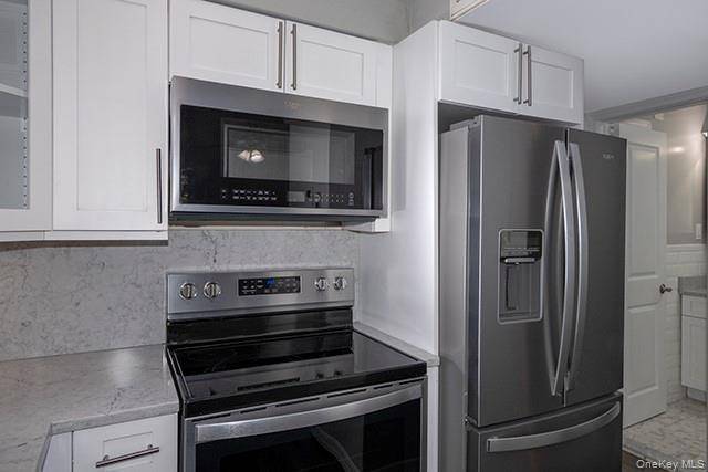 25 Tyler ST #7-G, Rocky Point, NY 11778