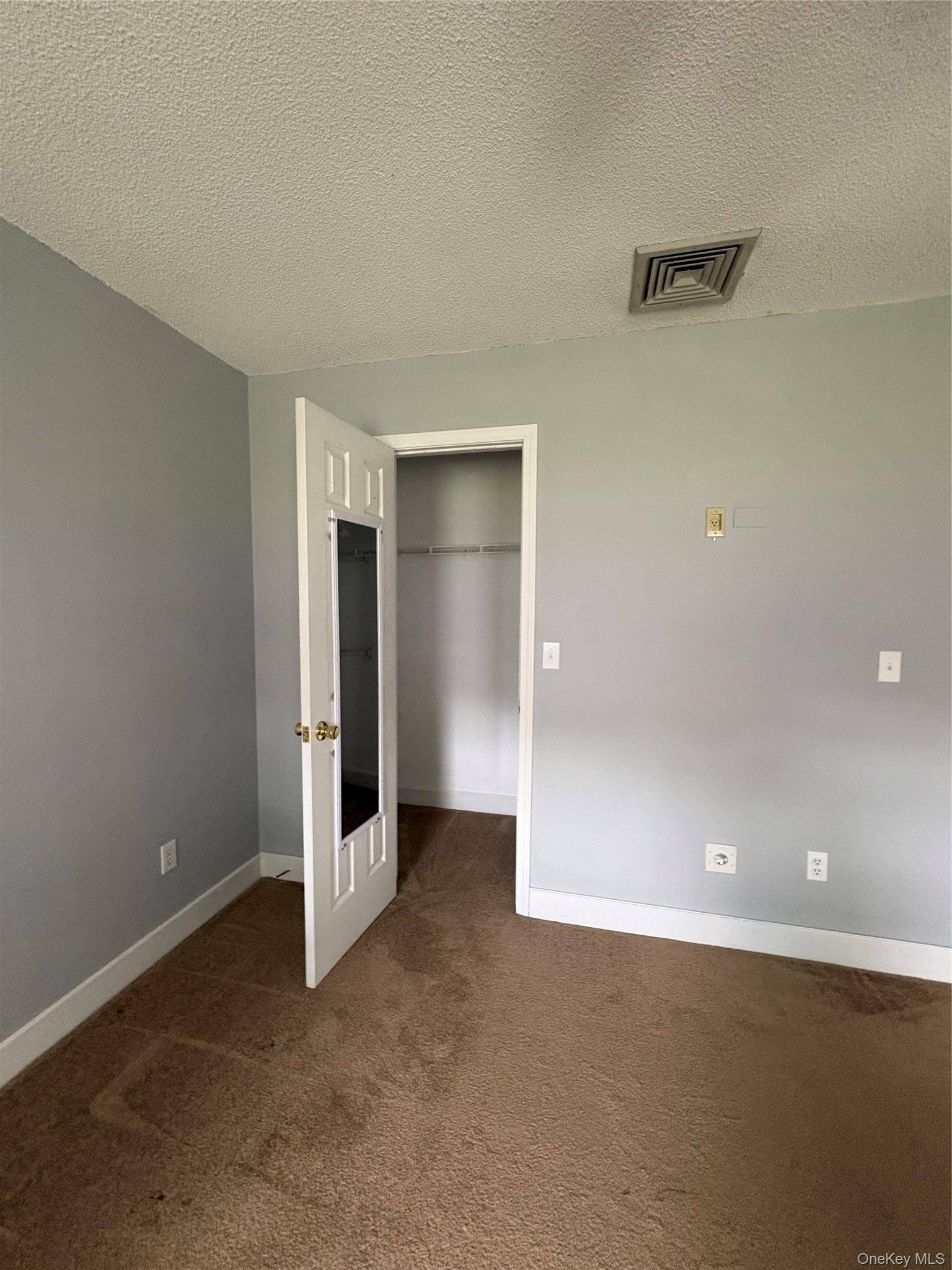 11 Tivoli GDNS, Tivoli, NY 12583