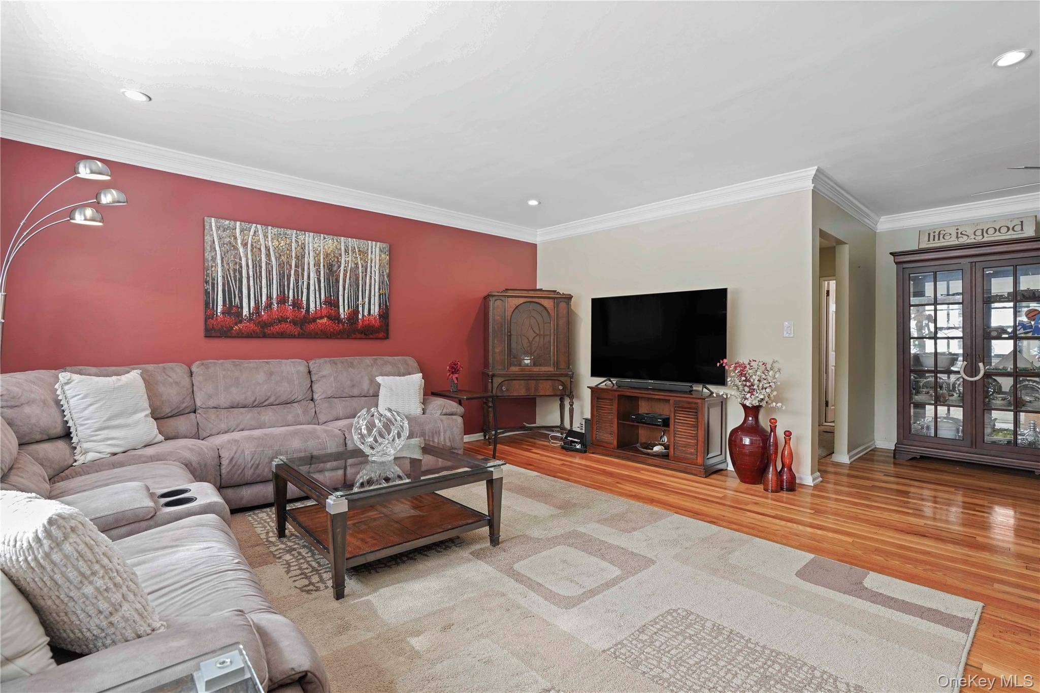 113 Beacon Hill Dr #E25, Dobbs Ferry, NY 10522