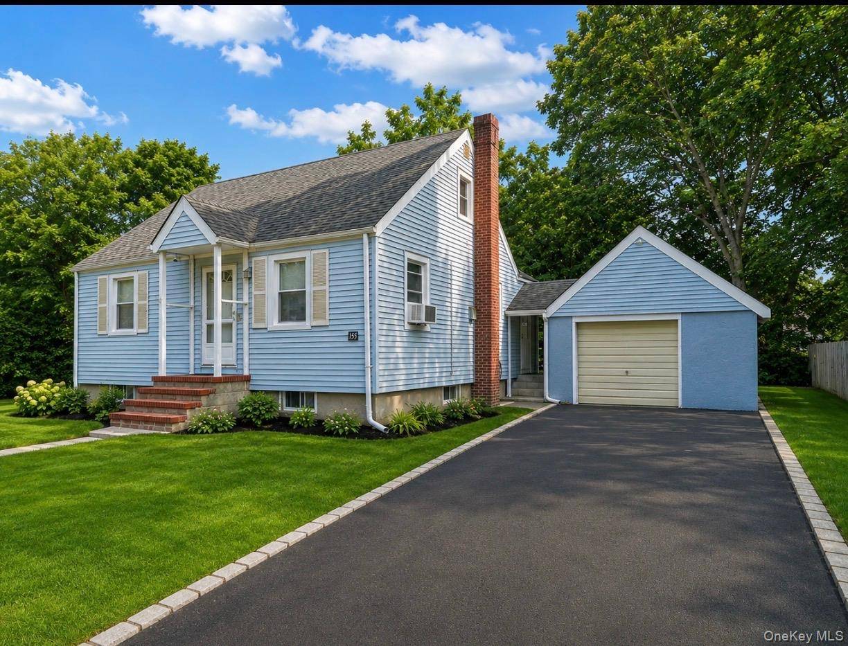 133 Little Plains RD, Huntington, NY 11743
