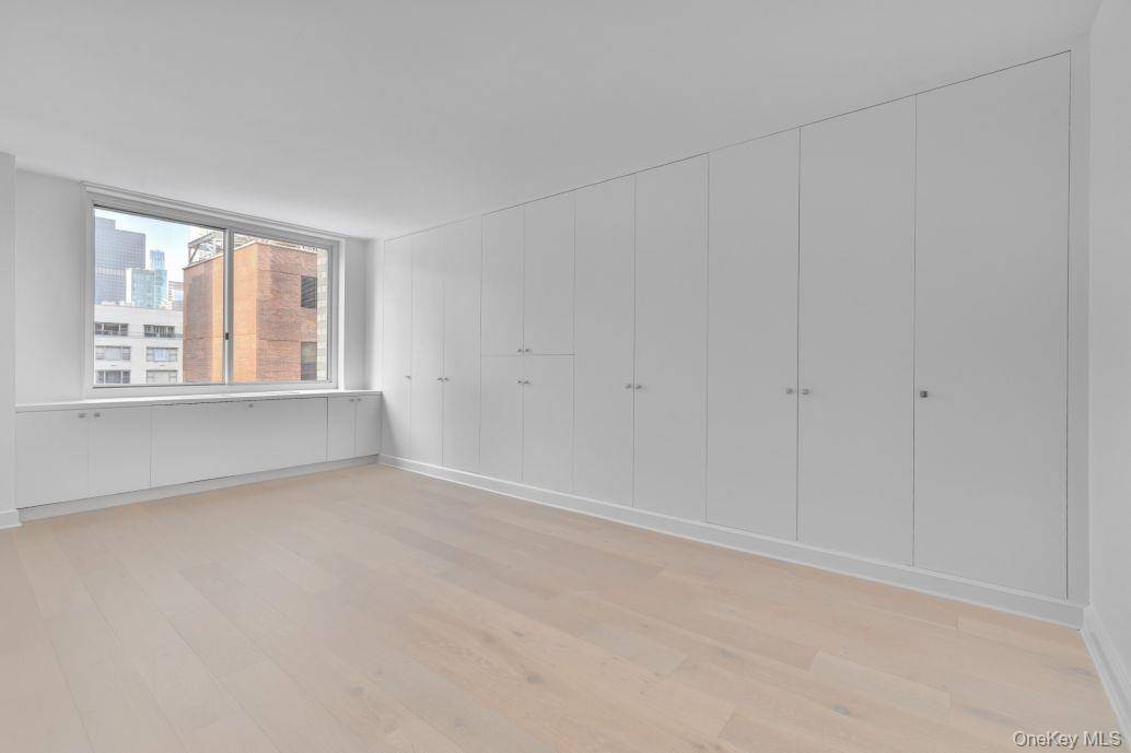220 E 65th ST #11C, New York (manhattan), NY 10065