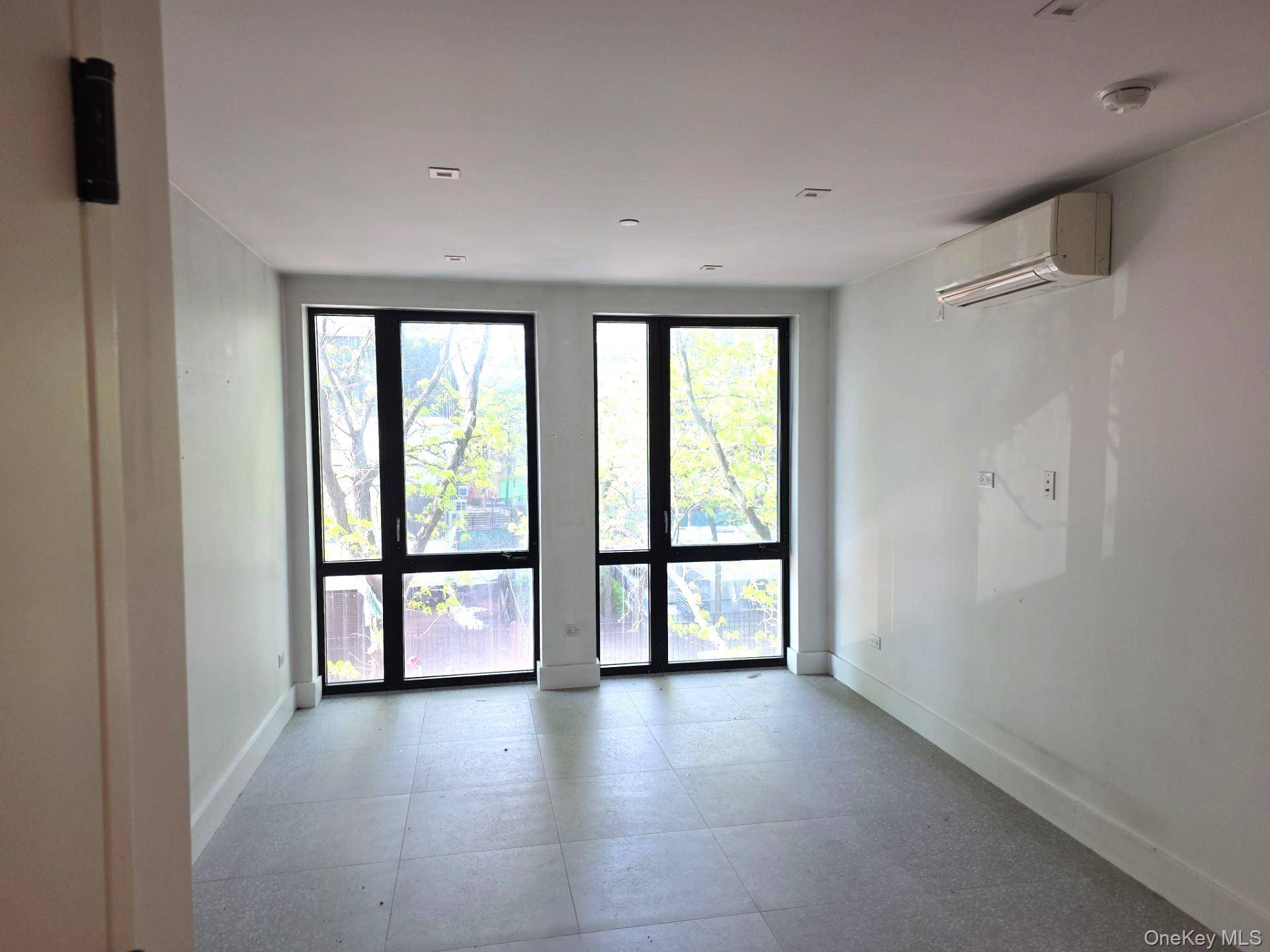 231 E 123rd ST, New York (manhattan), NY 10035