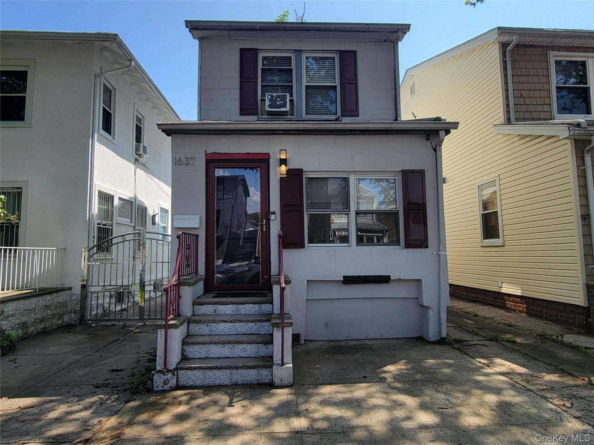 1637 W 2nd ST, Brooklyn, NY 11223