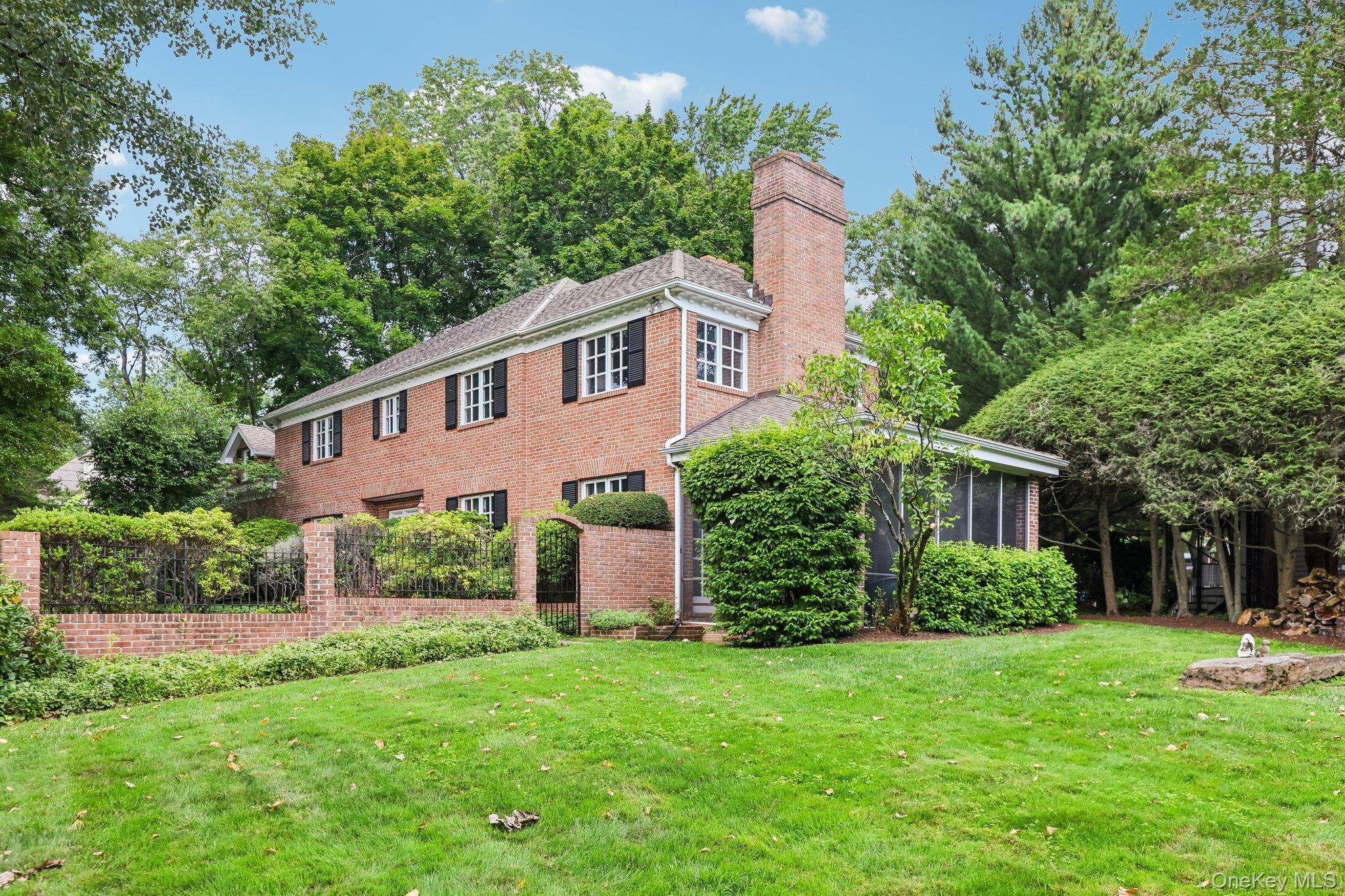90 Greenhaven RD, Rye, NY 10580