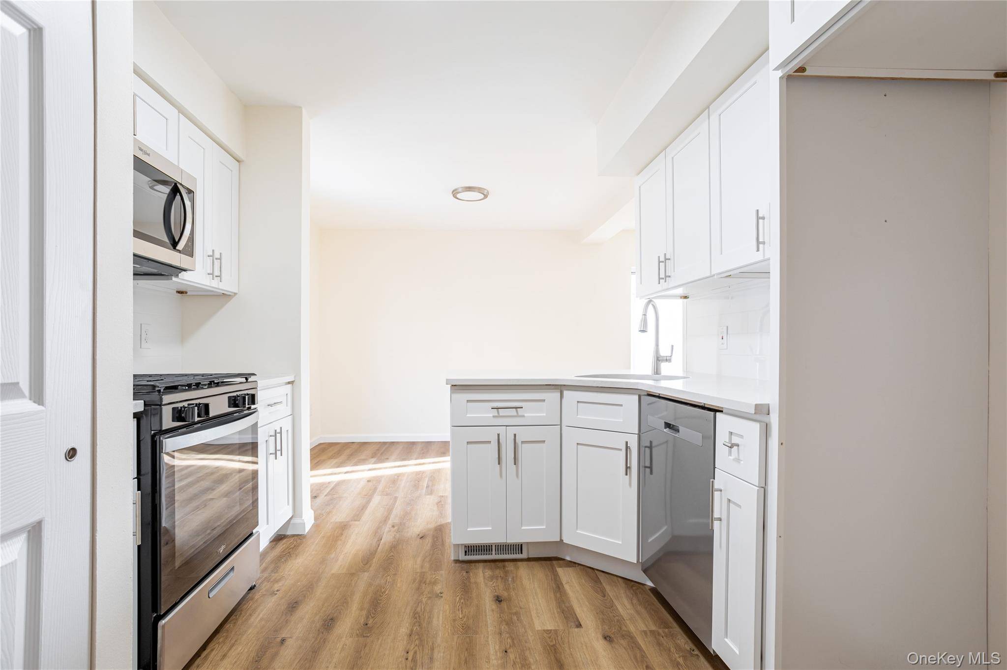 491 Ilyssa WAY, Staten Island, NY 10312